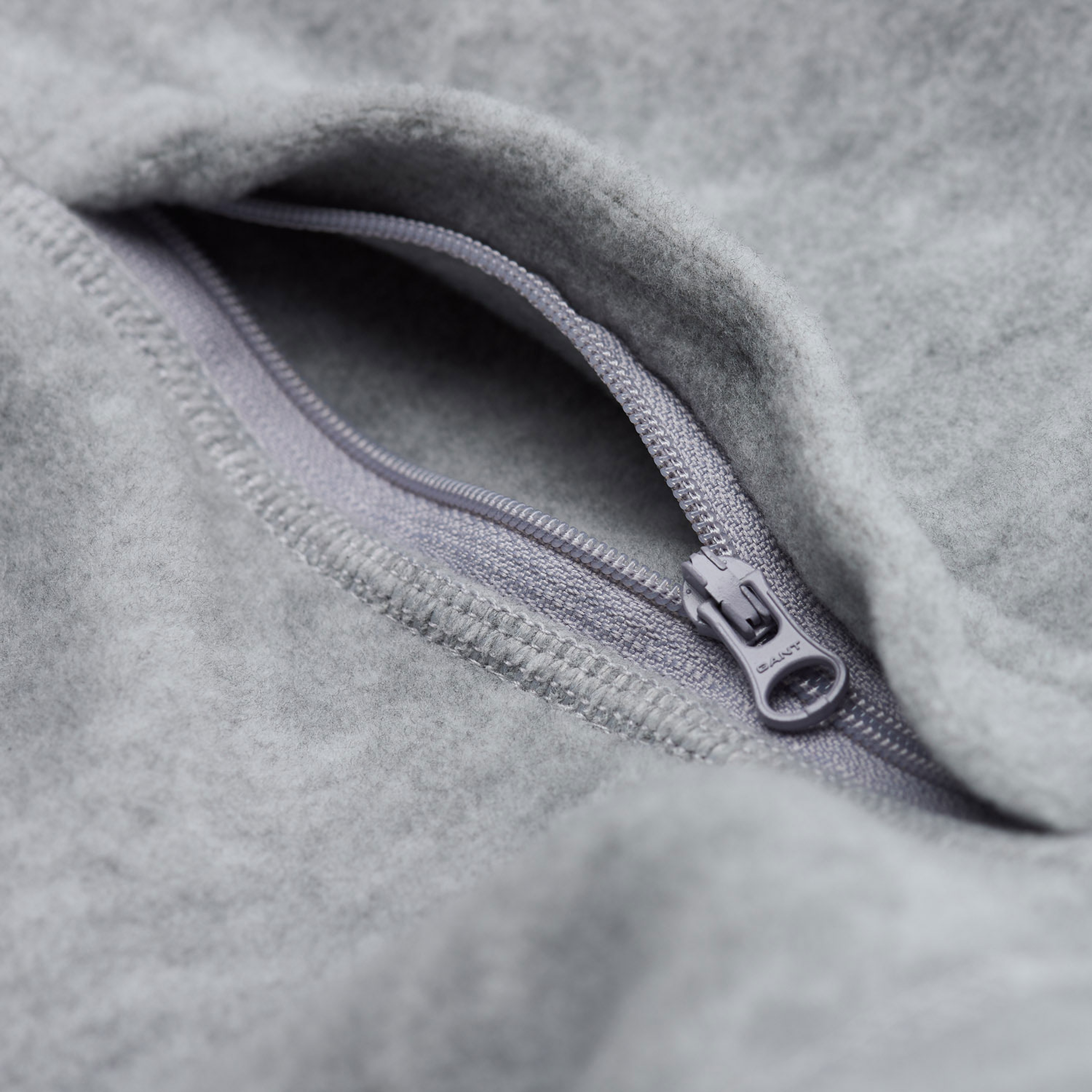 Gant Erkek Gri Uzun Kollu Sweatshirt