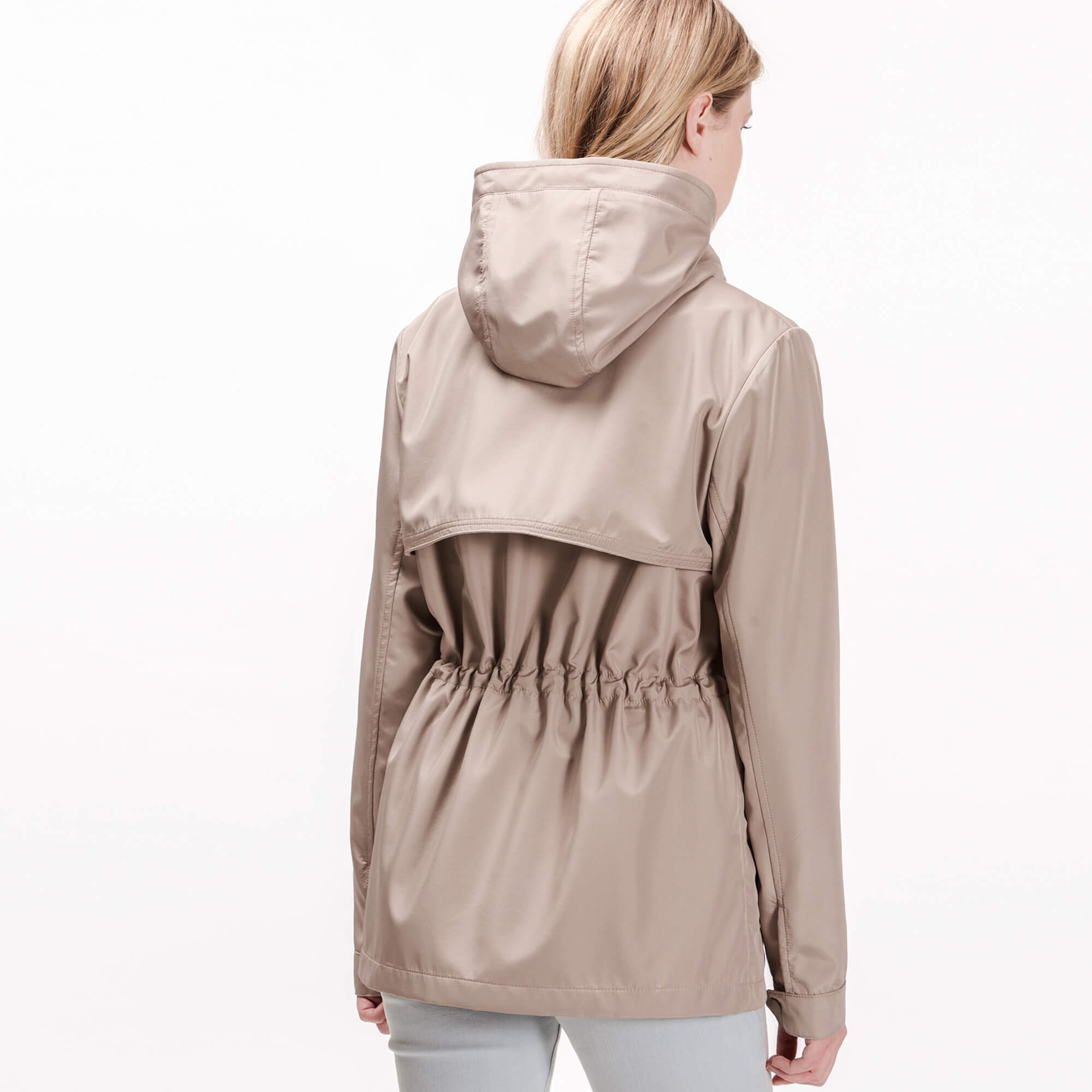 Lacoste Kadın Kahverengi Mont