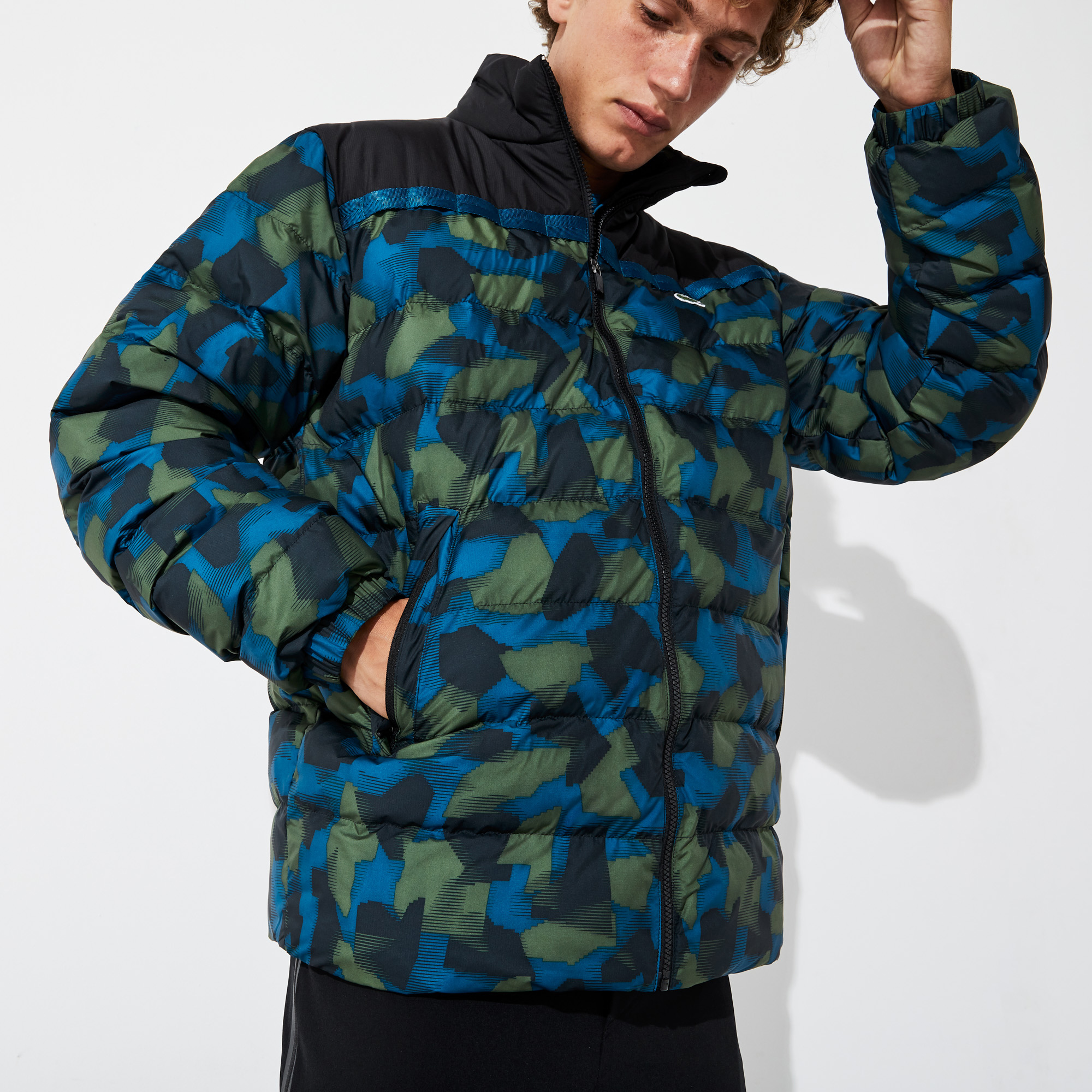 Lacoste Sport Blok Desenli Renkli Erkek Kapitone Suya Dayanıklı Mont