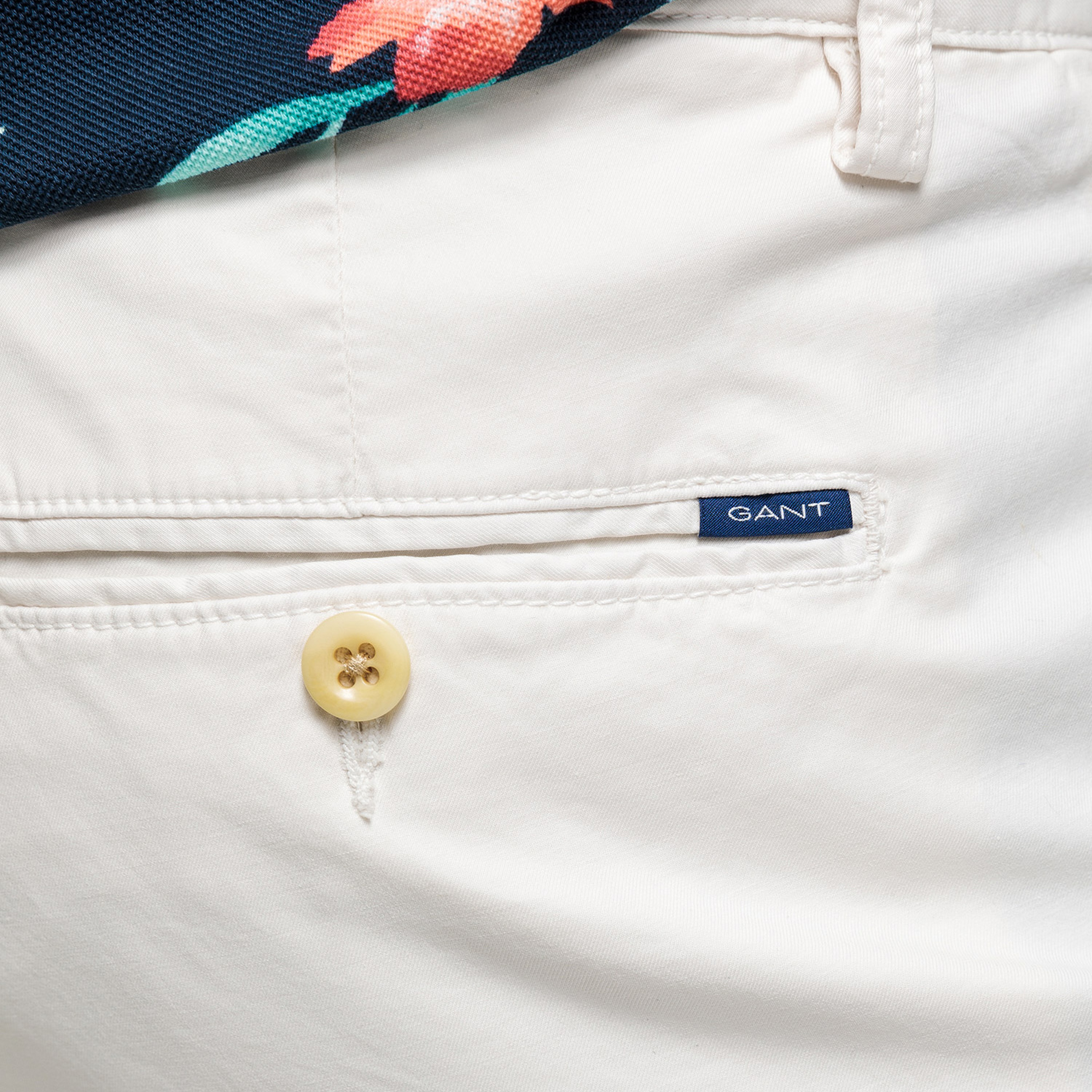 GANT Erkek Krem Rengi Regular Fit Şort