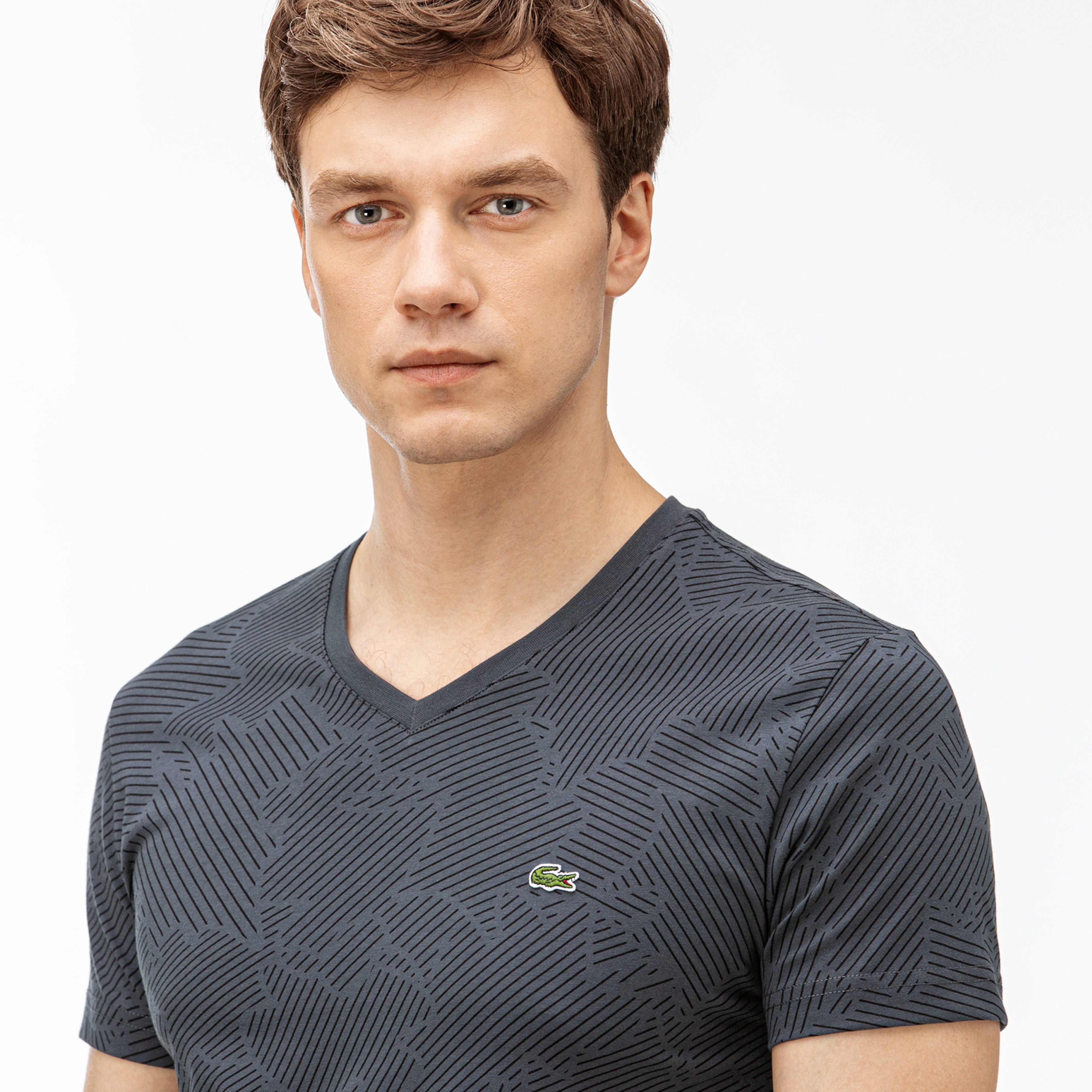 Lacoste Erkek Desenli V Yaka Gri T-Shirt