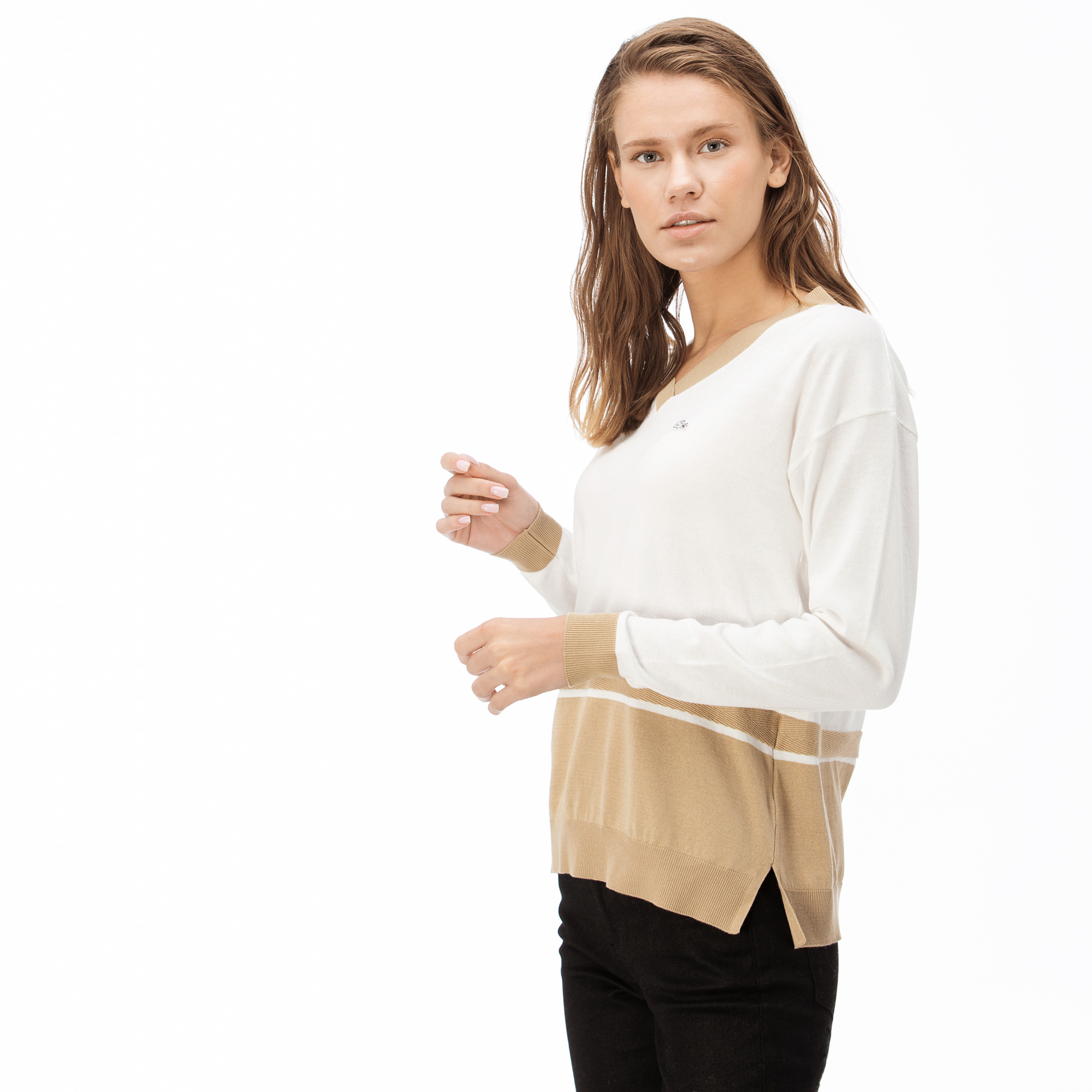 Lacoste Kadın Blok Desenli Bej V Yakalı Triko Kazak