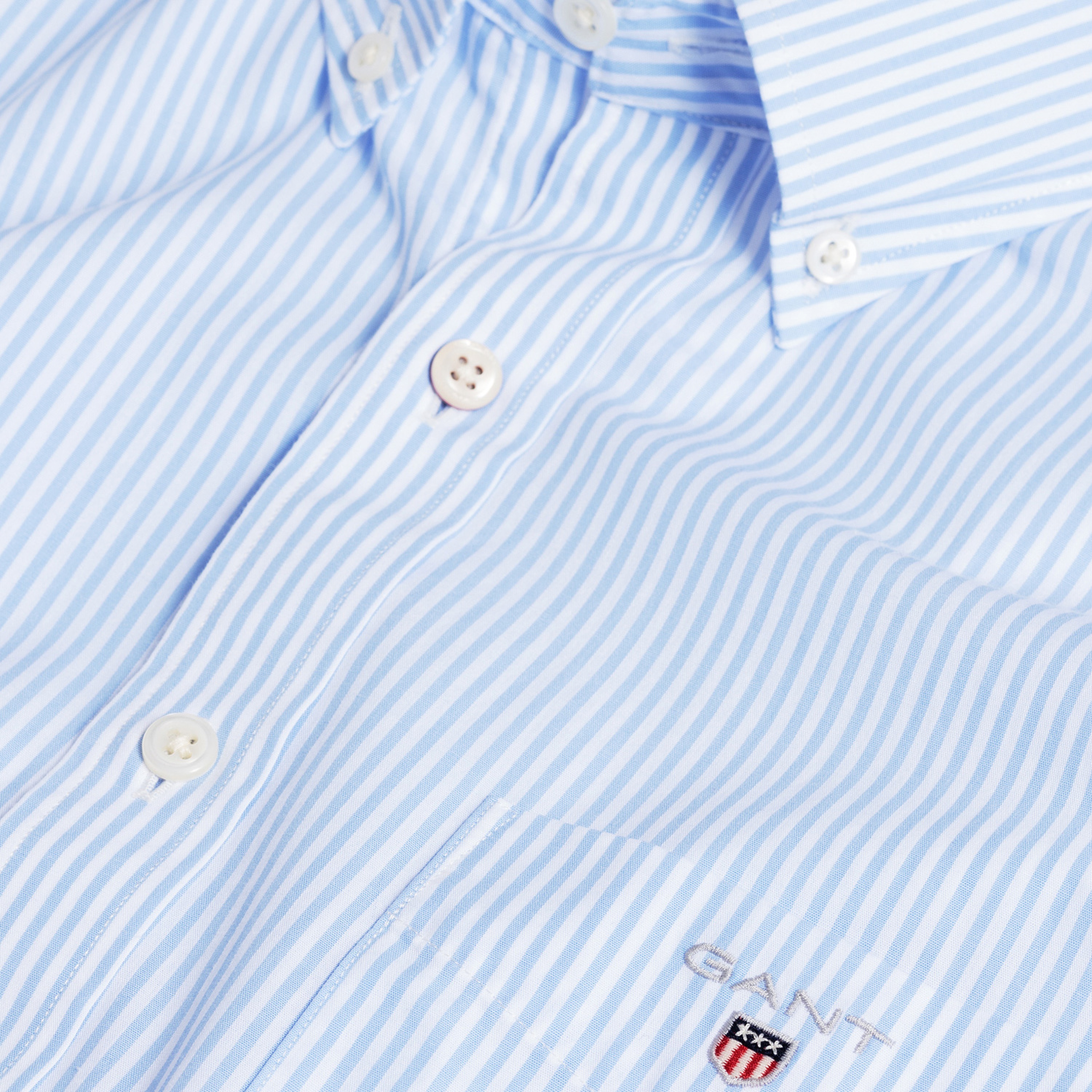 GANT Erkek Mavi Çizgili Regular Fit Broadcloth Banker Gömlek