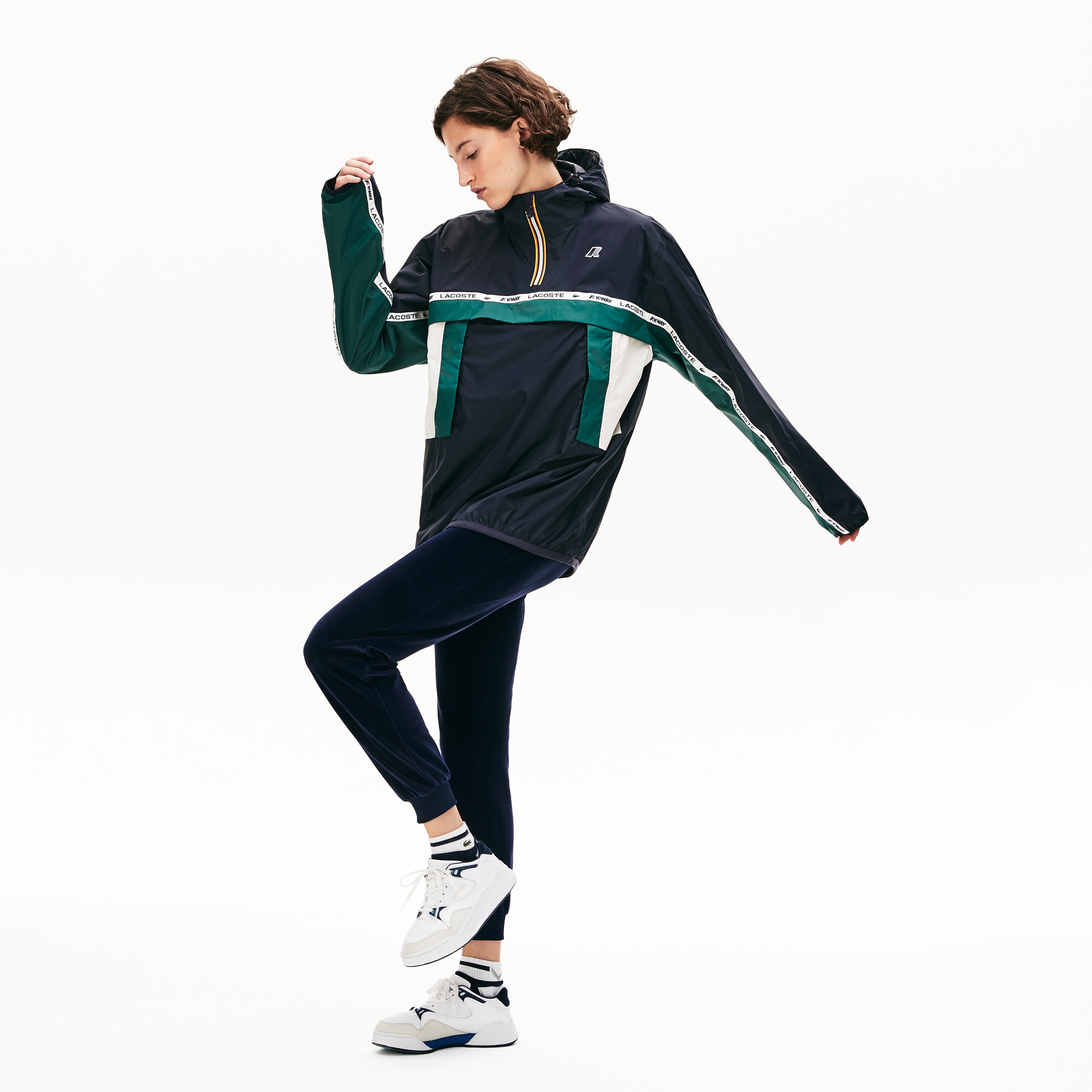 Lacoste X K-Way Unisex Lacivert Blok Desenli Su Geçirmez Katlanabilir Kapüşonlu Rüzgarlık/Mont