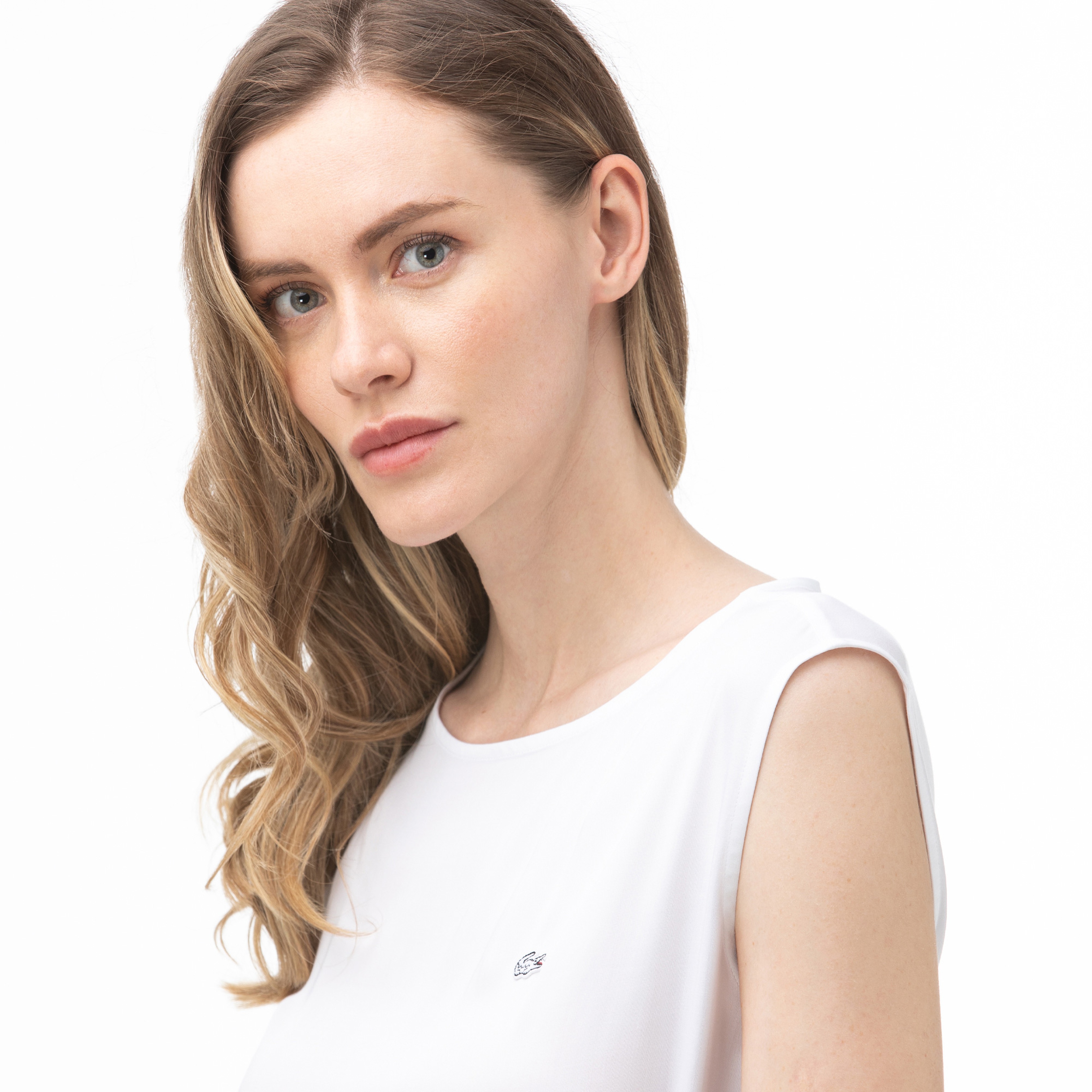 Lacoste Kadın Bisiklet Yaka Kolsuz Beyaz Bluz