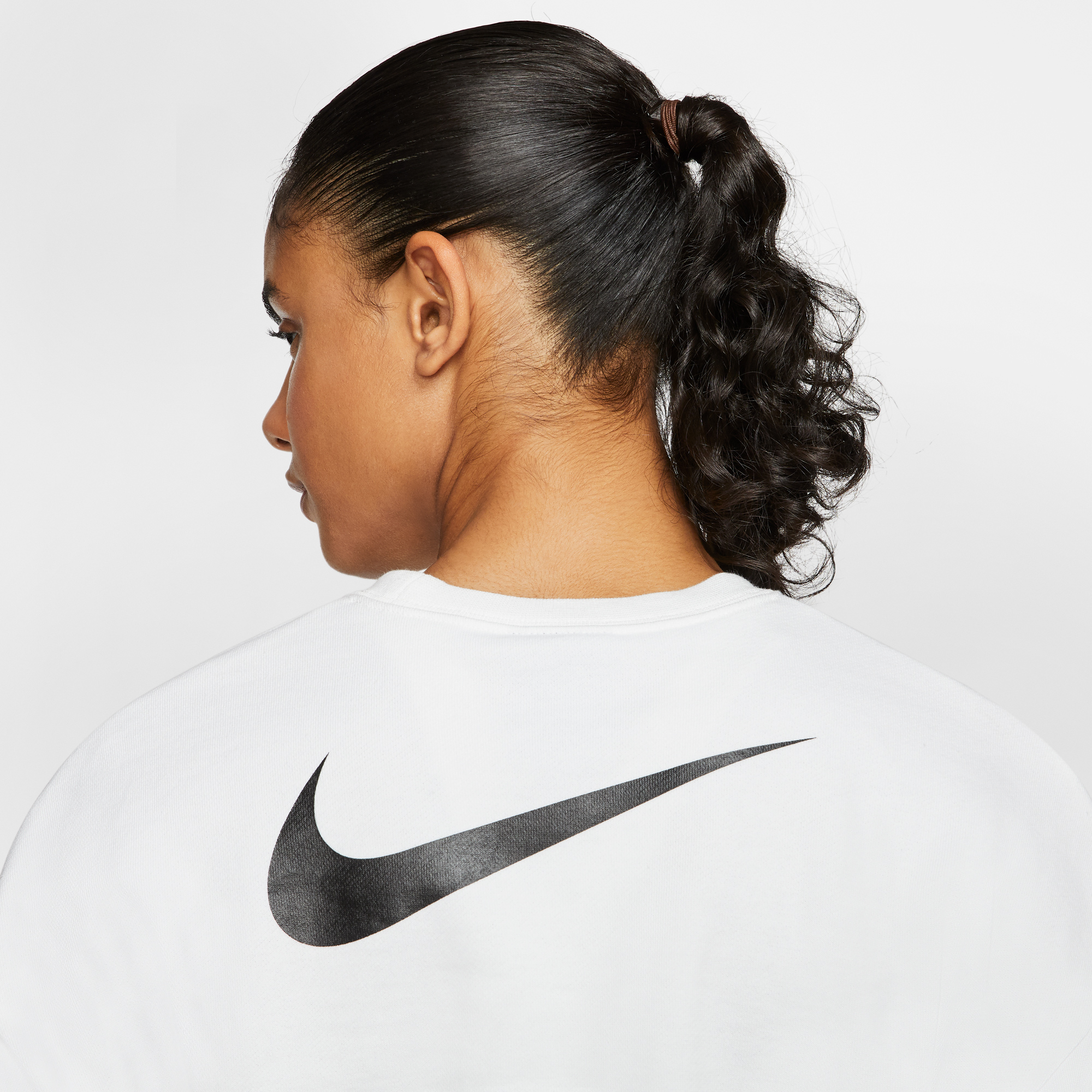 Nike Sportswear Swoosh Crew Kadın Beyaz Sweatshirt