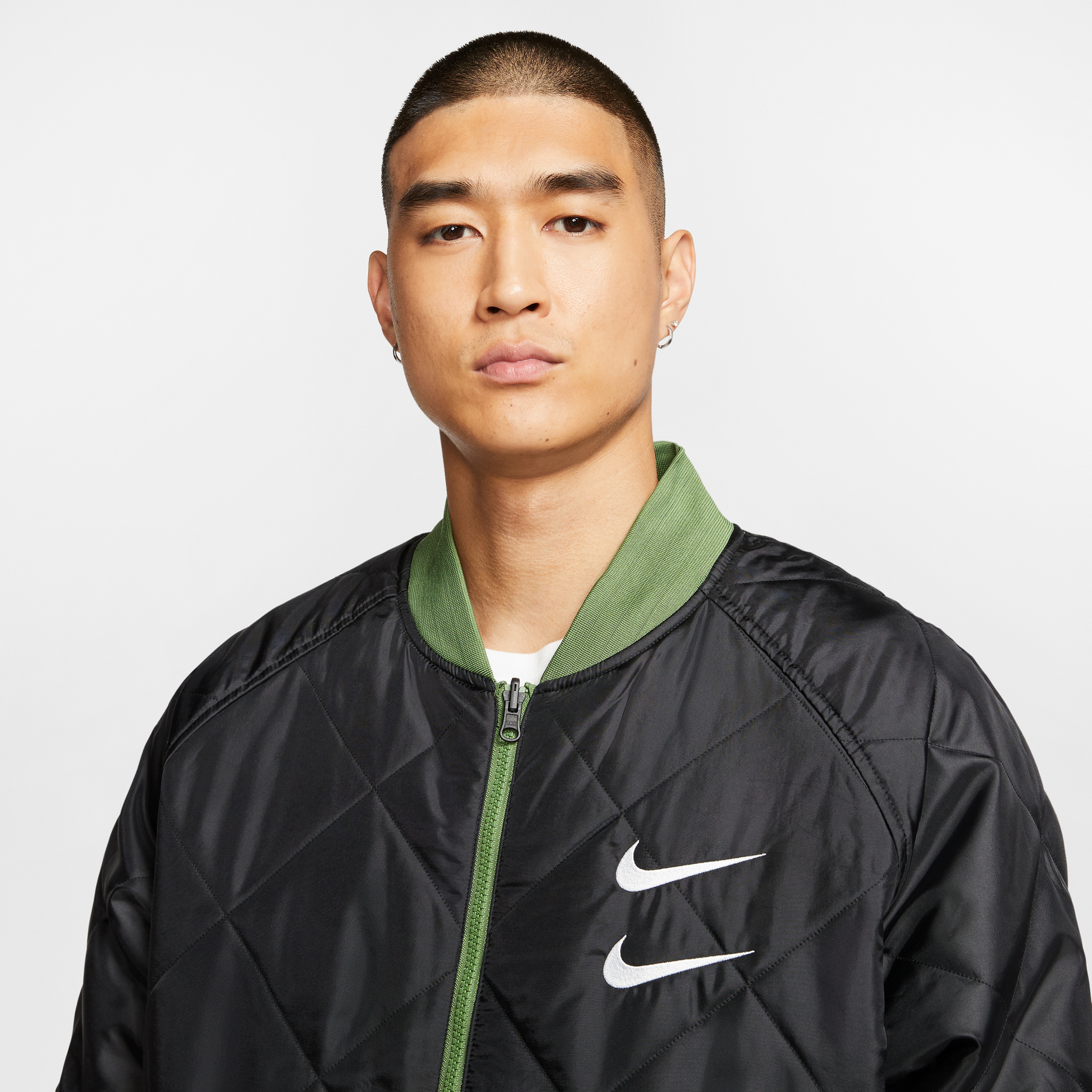 nike sportswear swoosh bomber