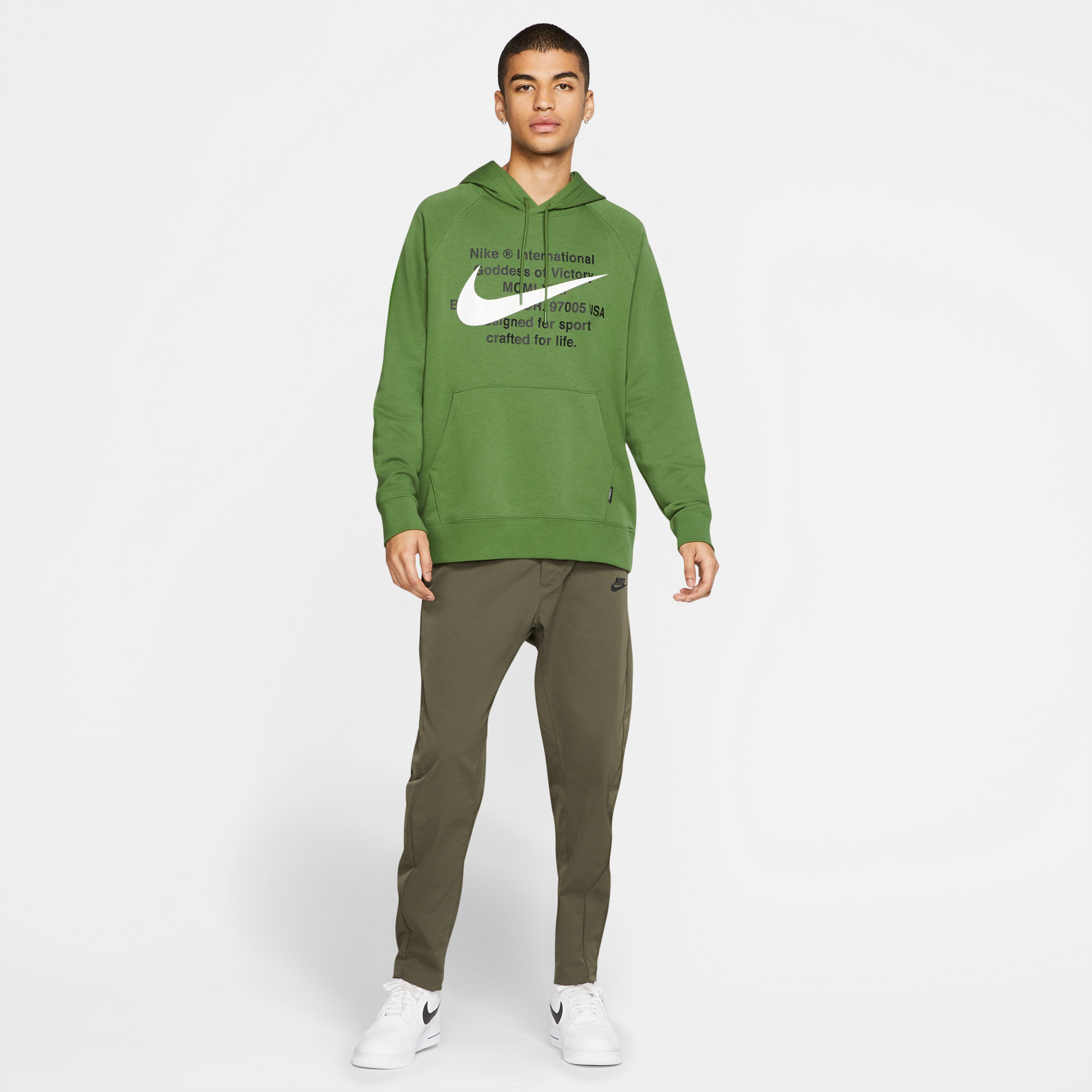 Nike Sportswear Swoosh Erkek Yeşil Kapüşonlu Sweatshirt