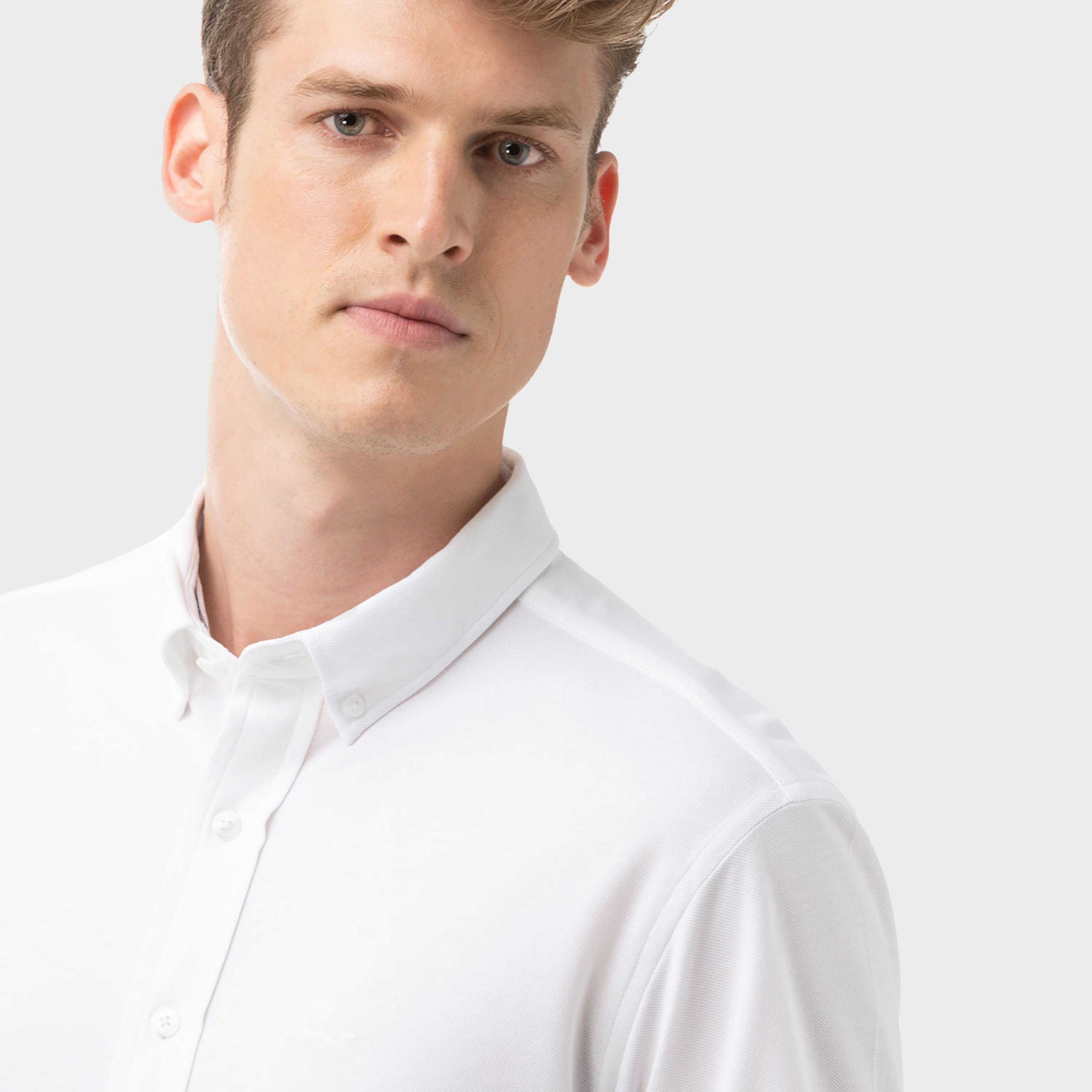 GANT Erkek Beyaz Regular Fit Düğmeli Yaka Tech Prep Gömlek