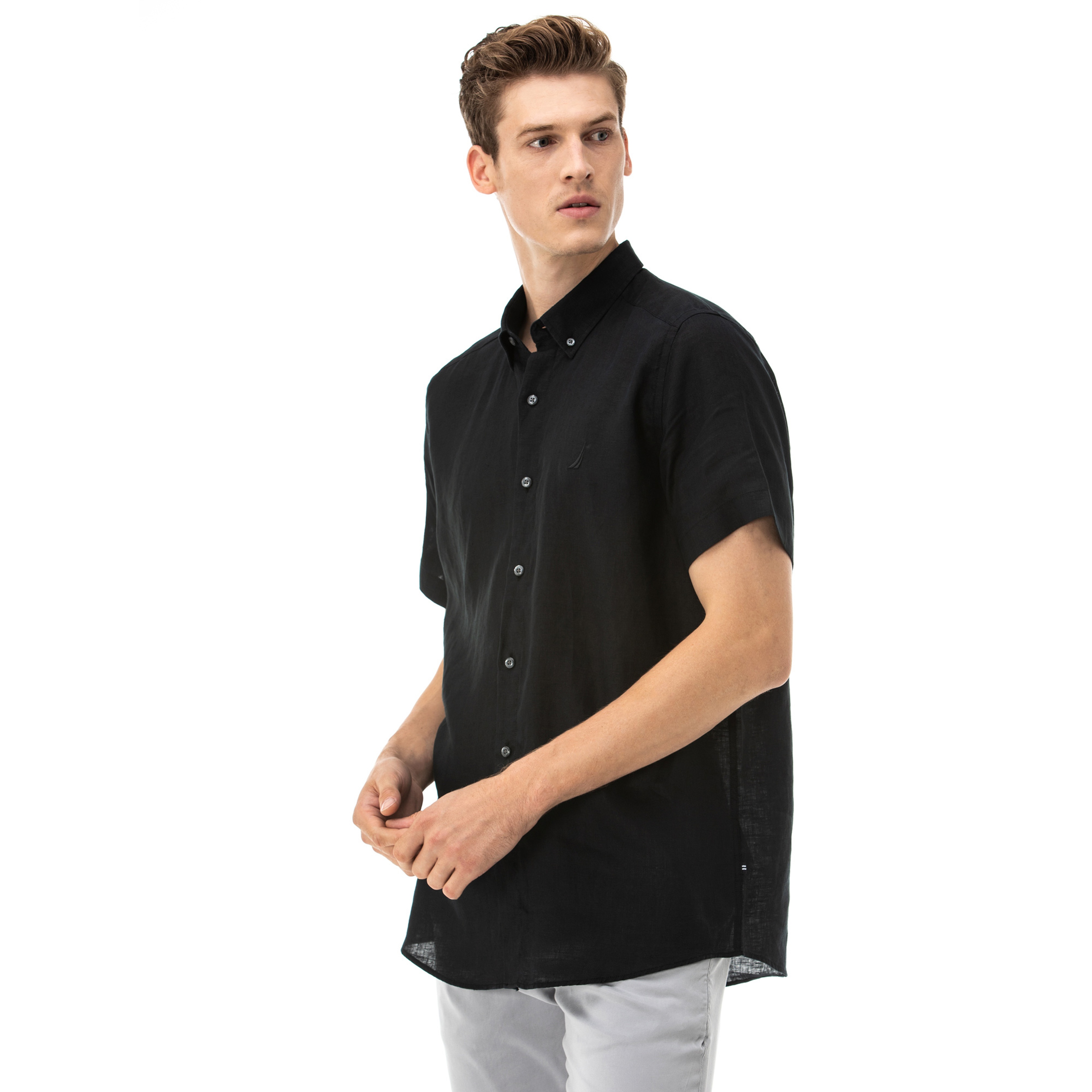 NAUTICA ERKEK CLASSIC FIT SİYAH KISA KOLLU KETEN GÖMLEK