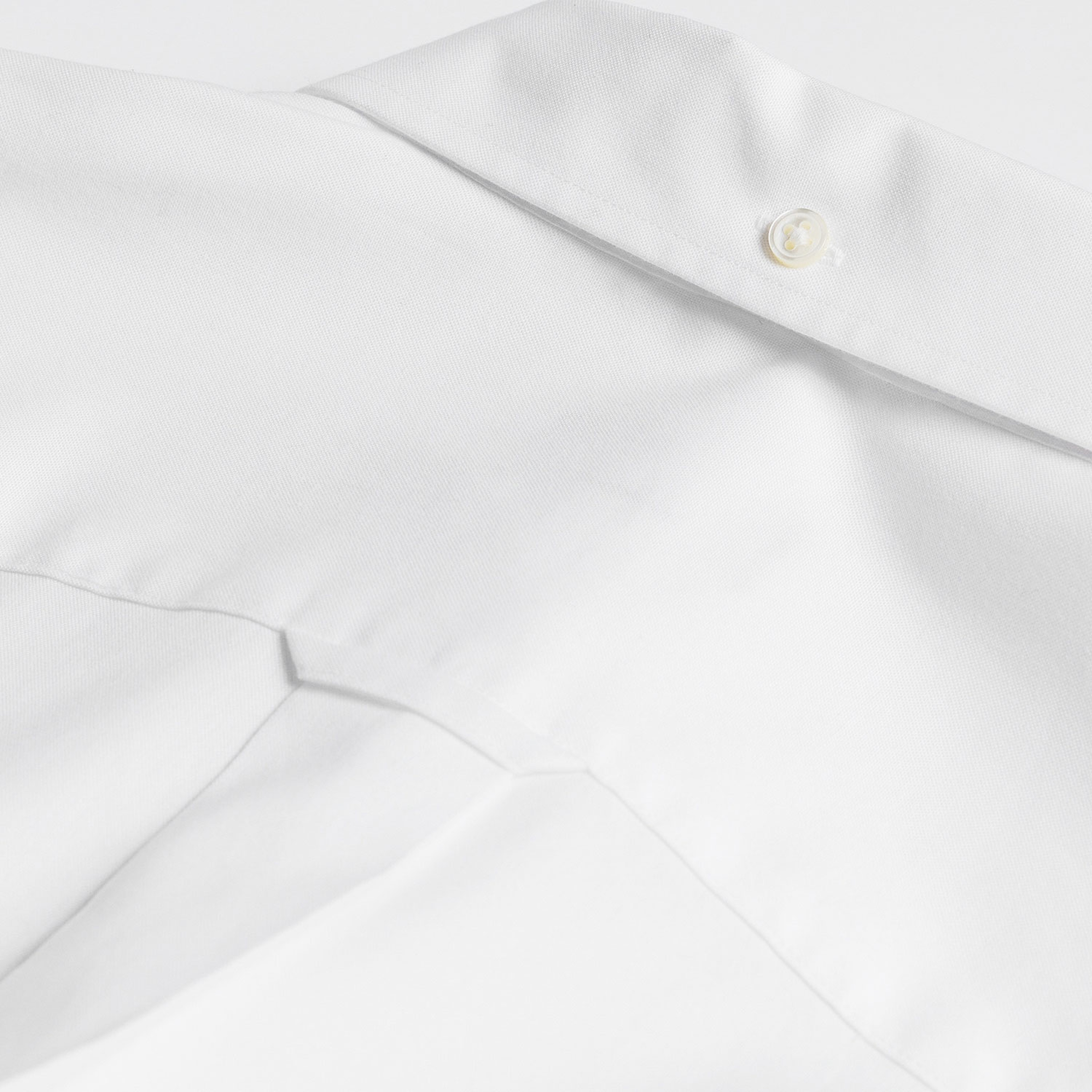 Gant Erkek Beyaz Regular Fit Düğmeli Yaka Keten Gömlek