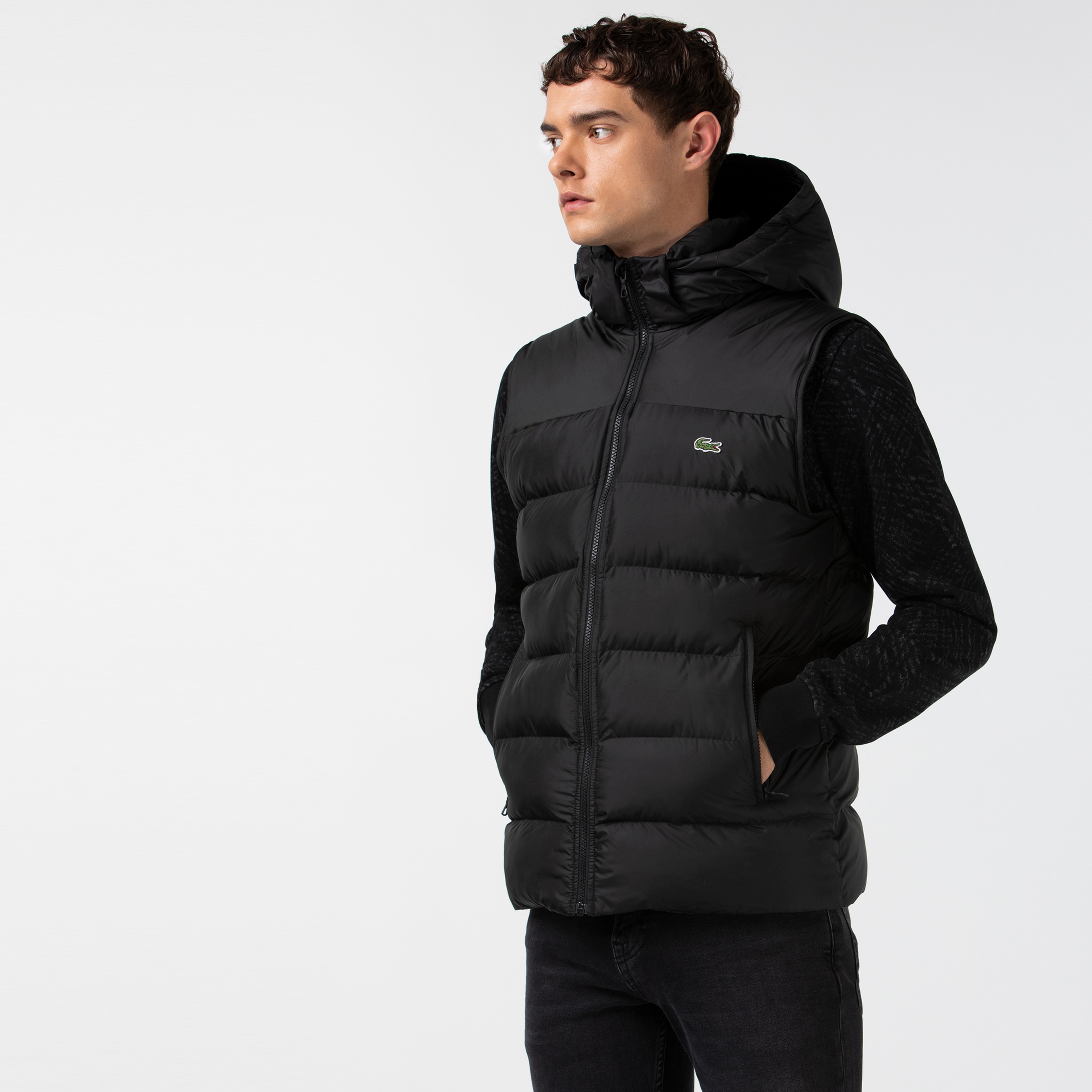 Lacoste Erkek Kapitone Kapüşonlu Kolsuz Siyah Yelek Mont