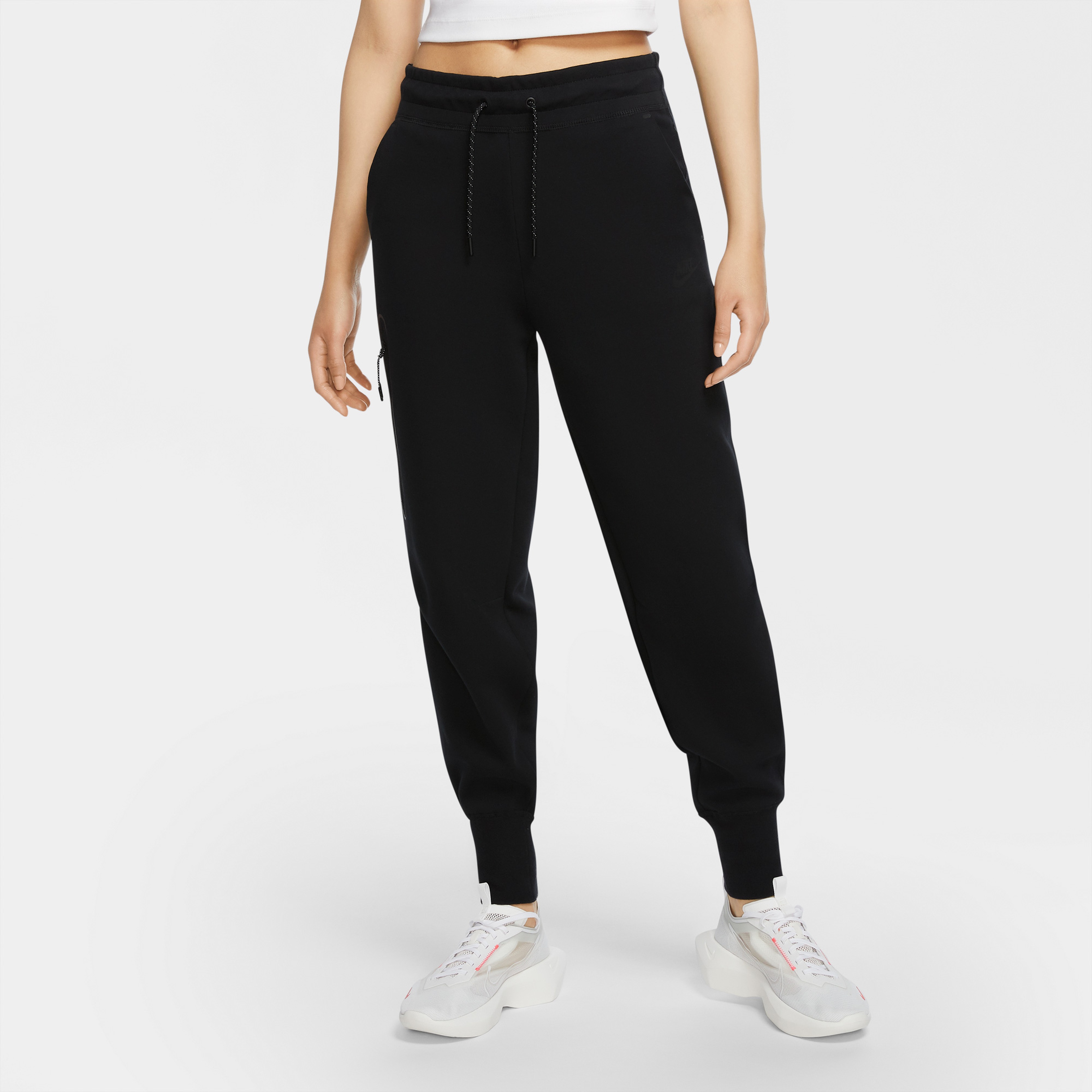 Nike Sportswear Tech Fleece Kadın Siyah Eşofman Altı