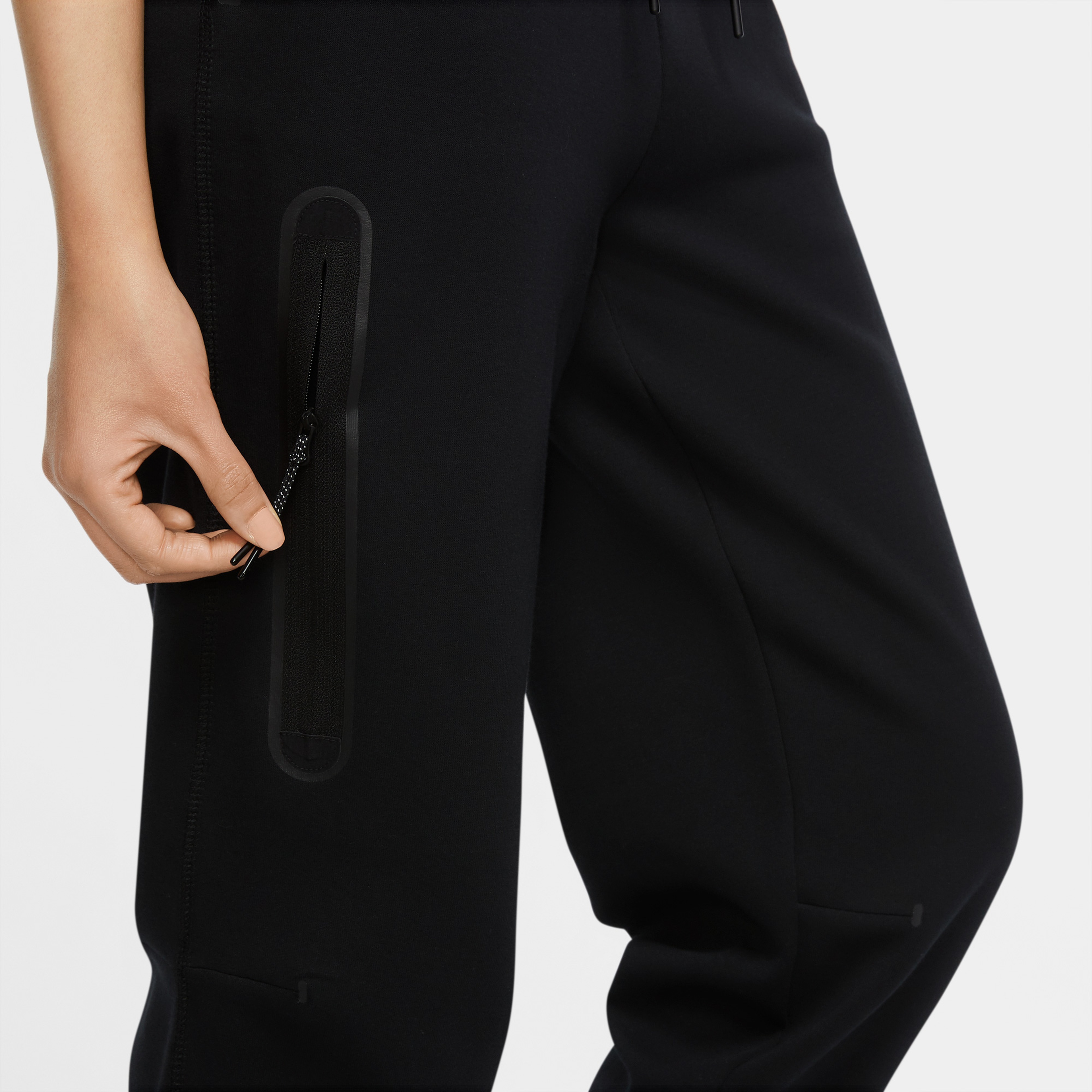 Nike Sportswear Tech Fleece Kadın Siyah Eşofman Altı