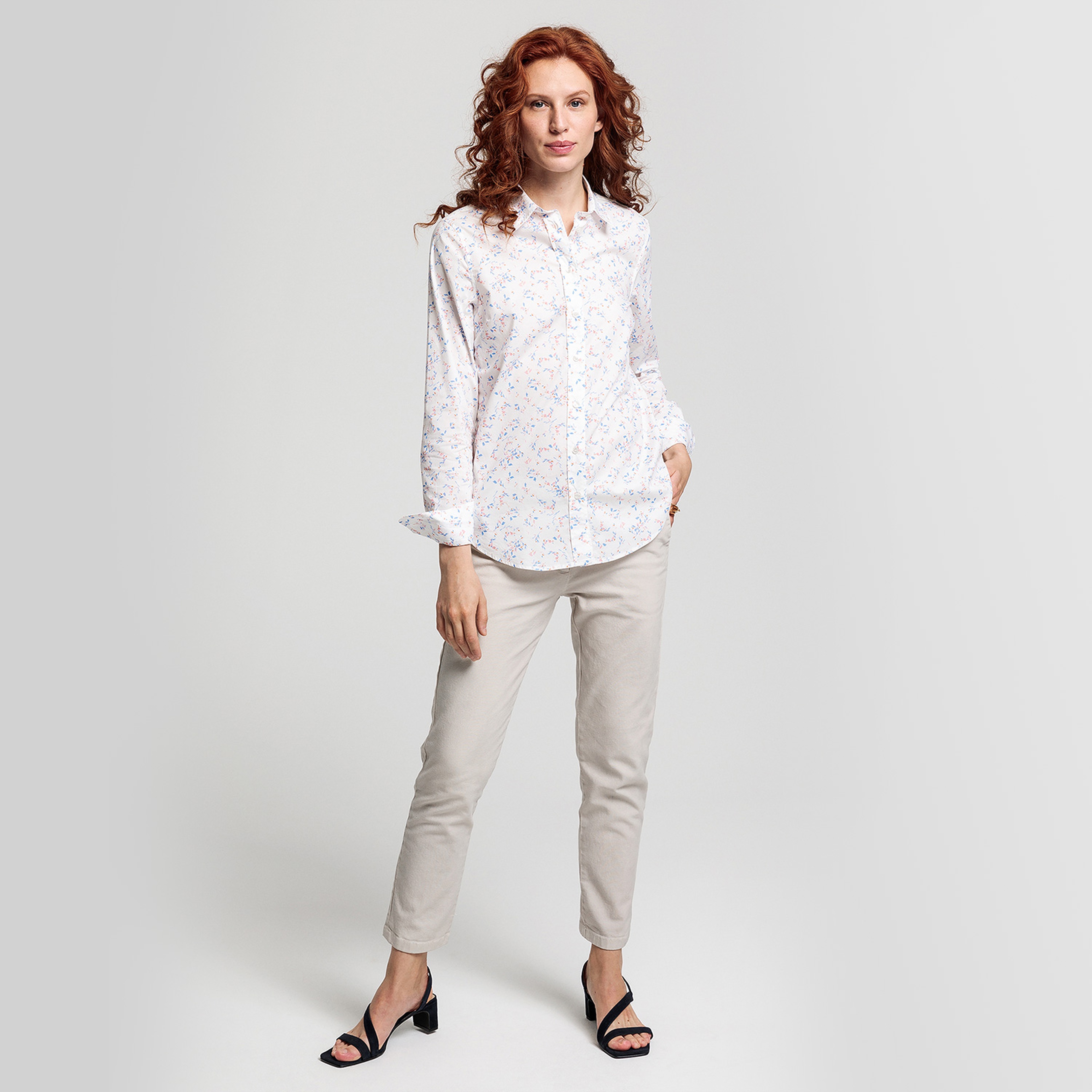 GANT Kadın Krem Regular Fit Gömlek