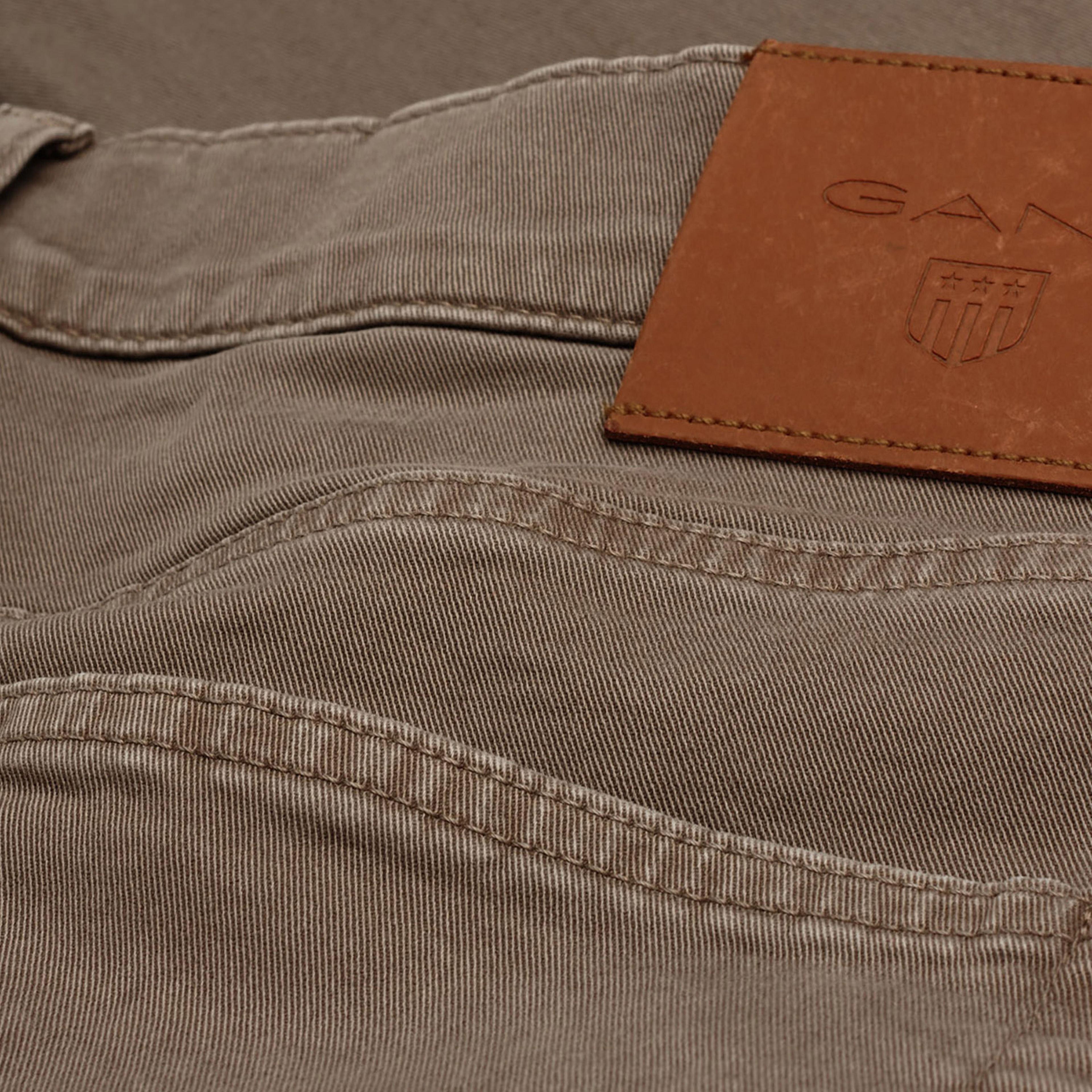 Gant Erkek Slim Straight Kahverengi Jean Pantolon