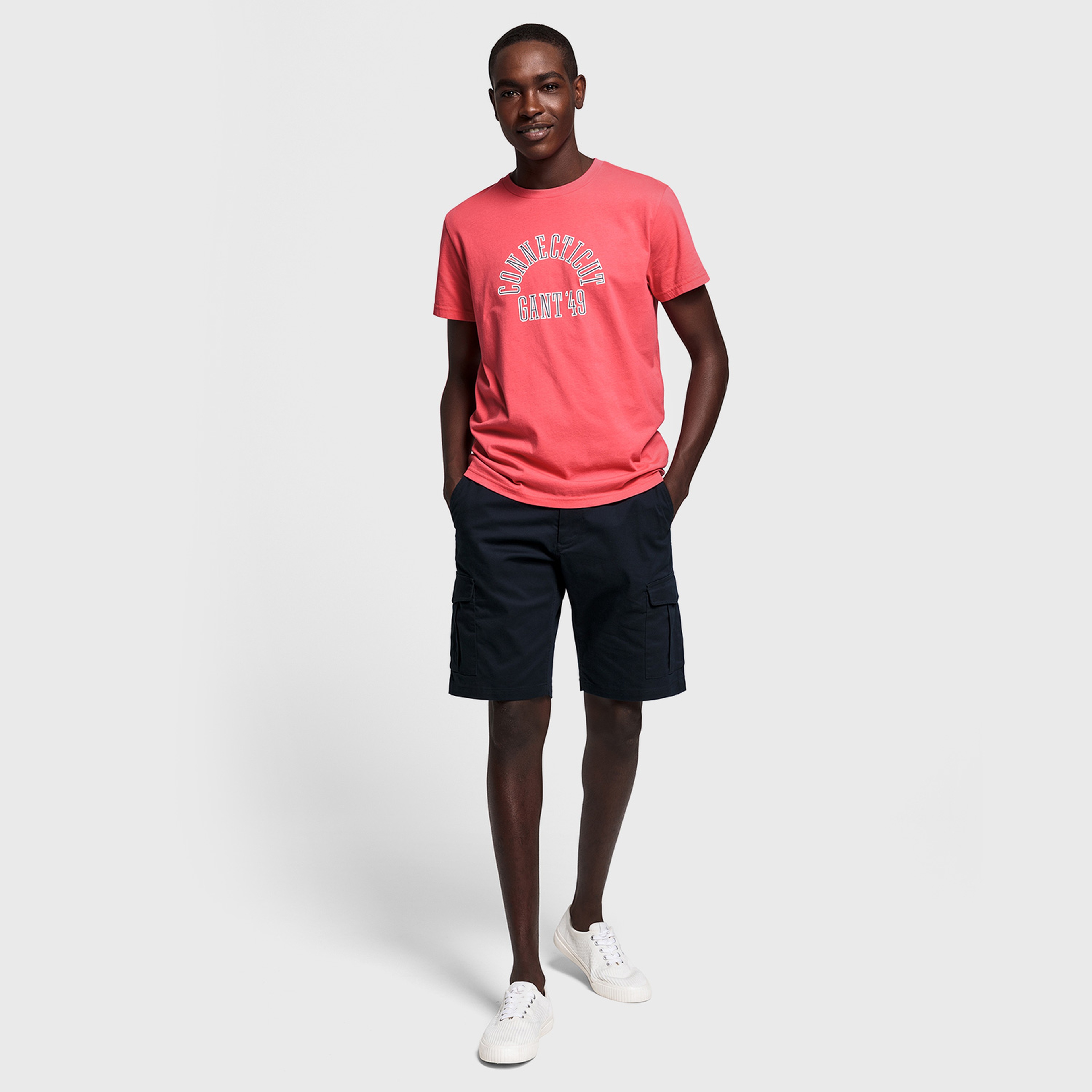 GANT Erkek Lacivert Relaxed Fit Tech Prep Kemerli Şort