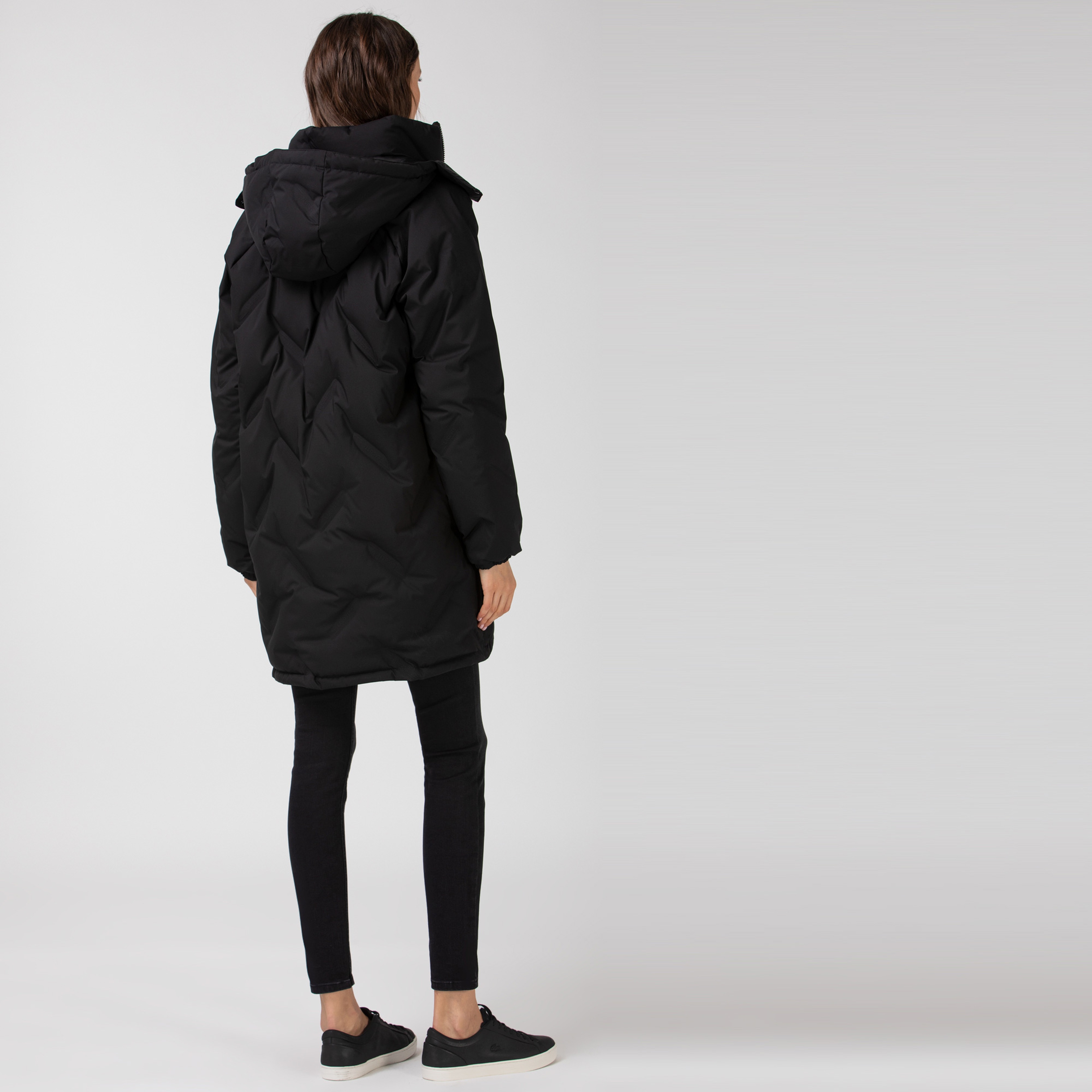 Lacoste Kadın Kapüşonlu Kapitone Siyah Mont