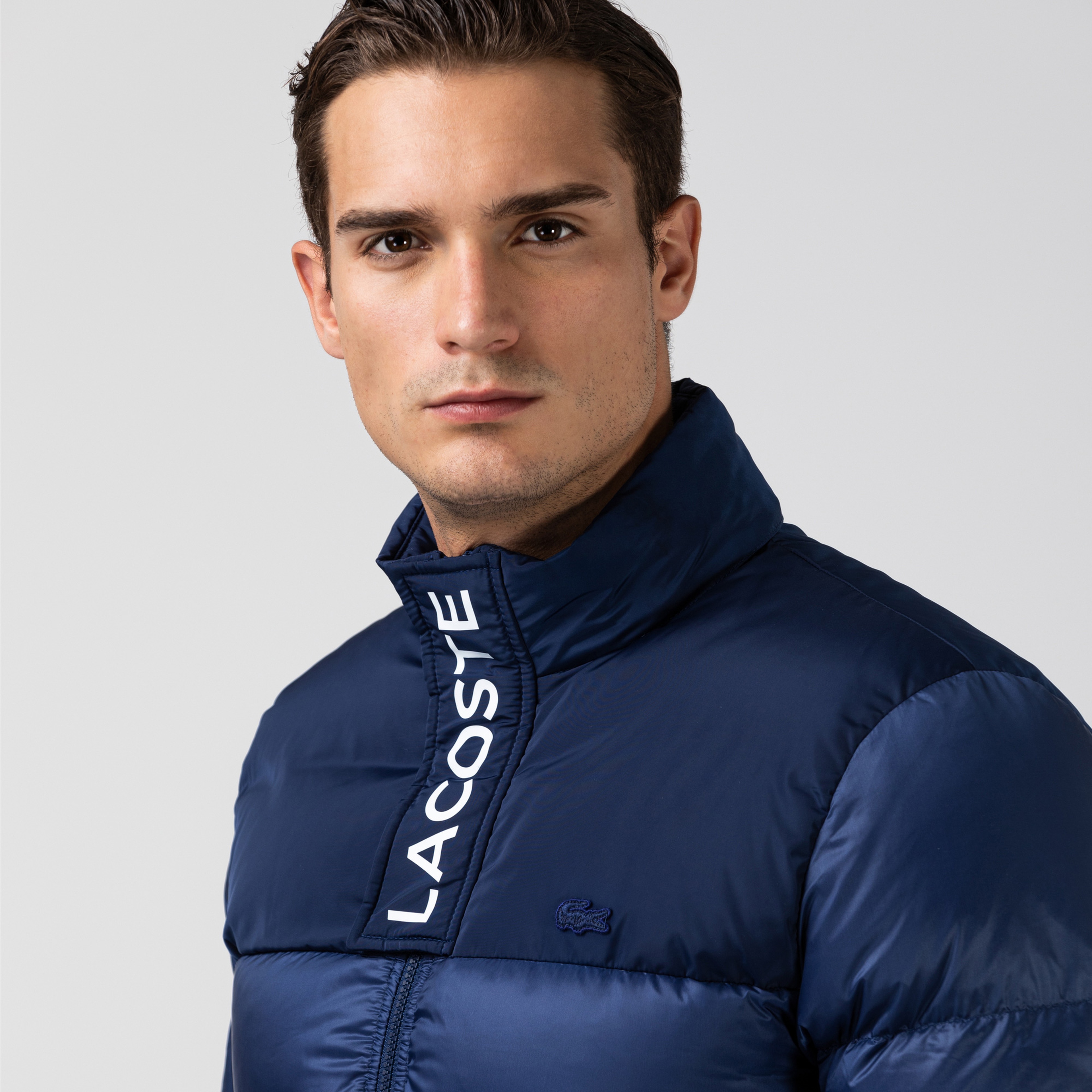 Lacoste Erkek Kapitone Dik Yaka Mavi Mont