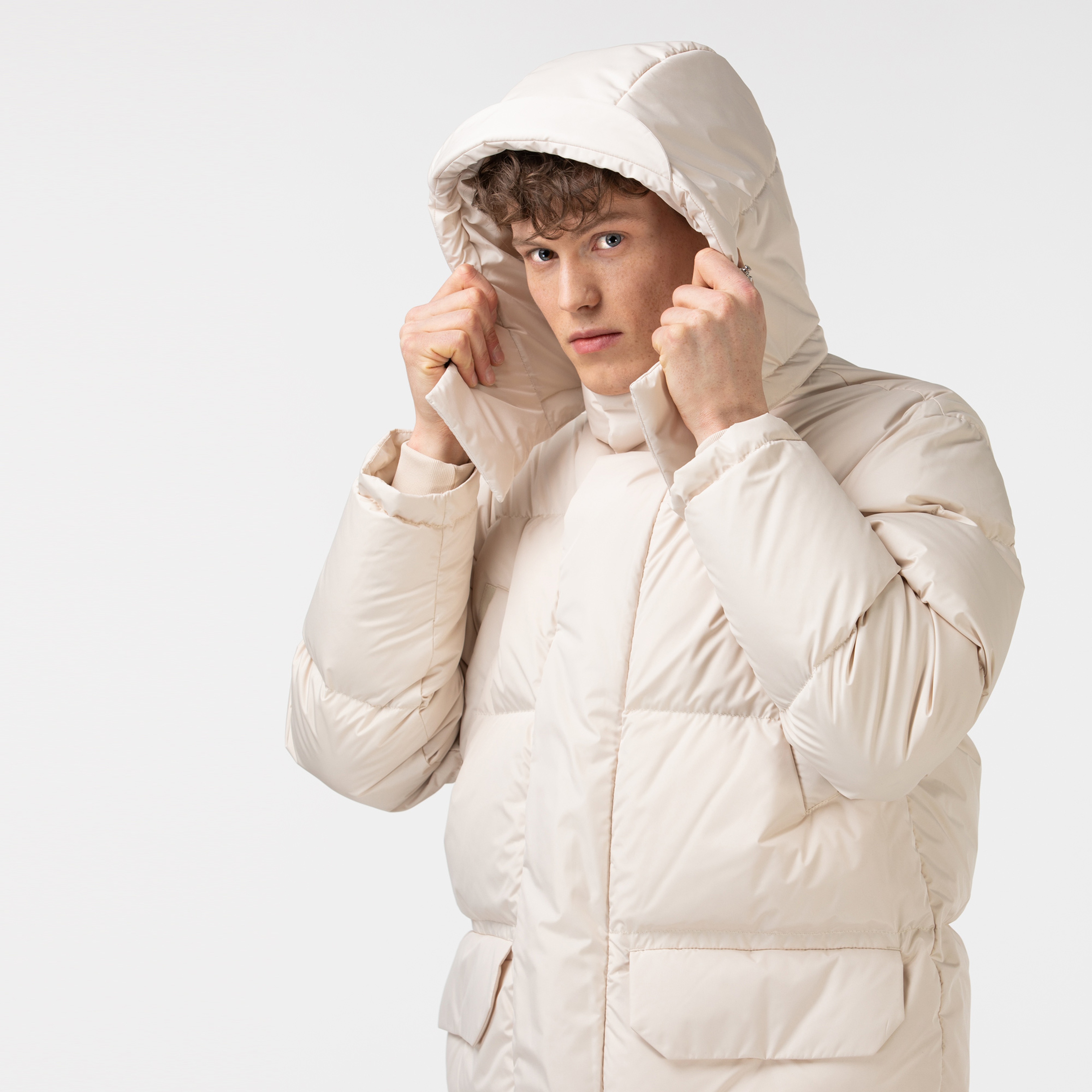 Lacoste Erkek Kapitone Kapüşonlu Açık Bej Mont