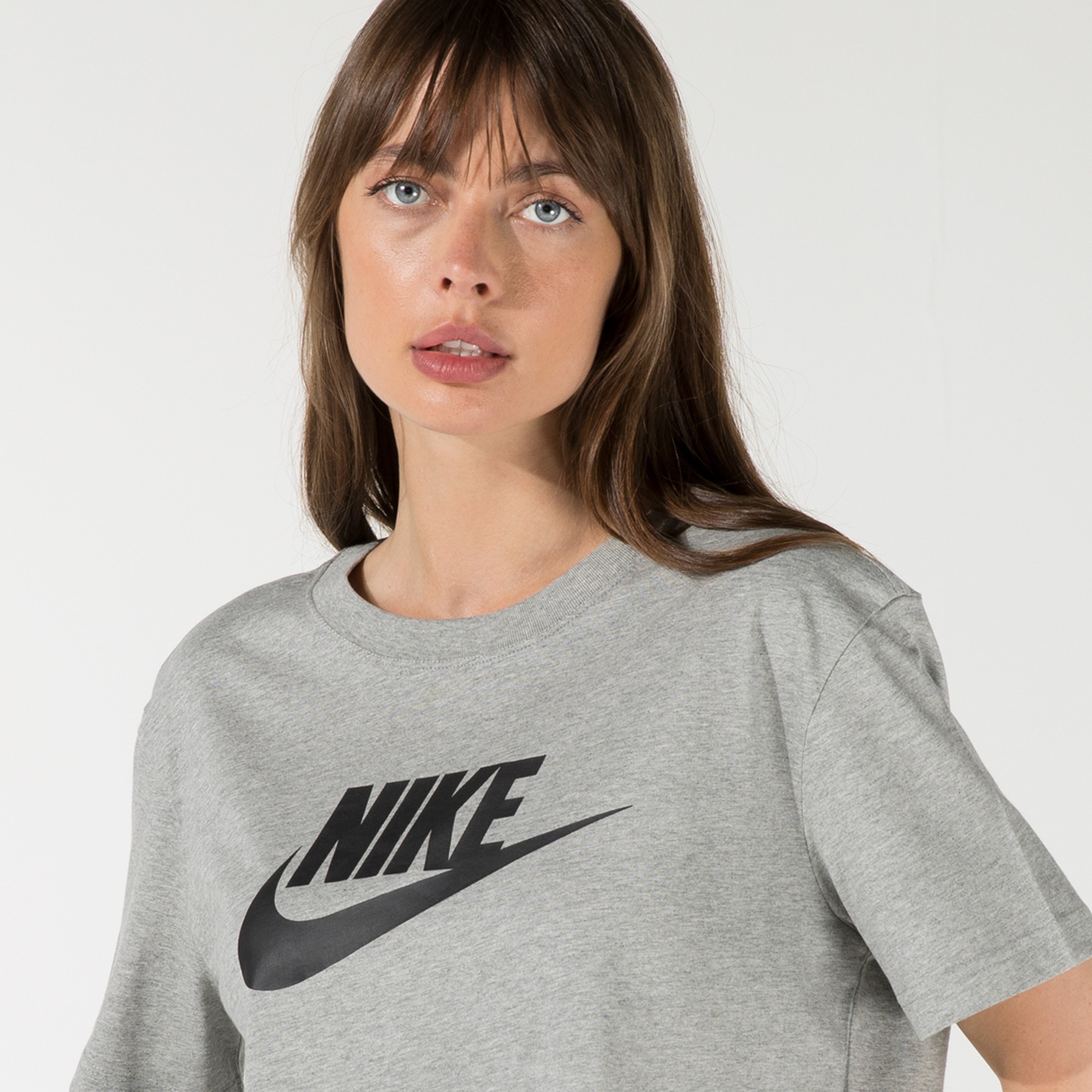 Nike Sportswear Essential Crop Kadın Gri T-Shirt