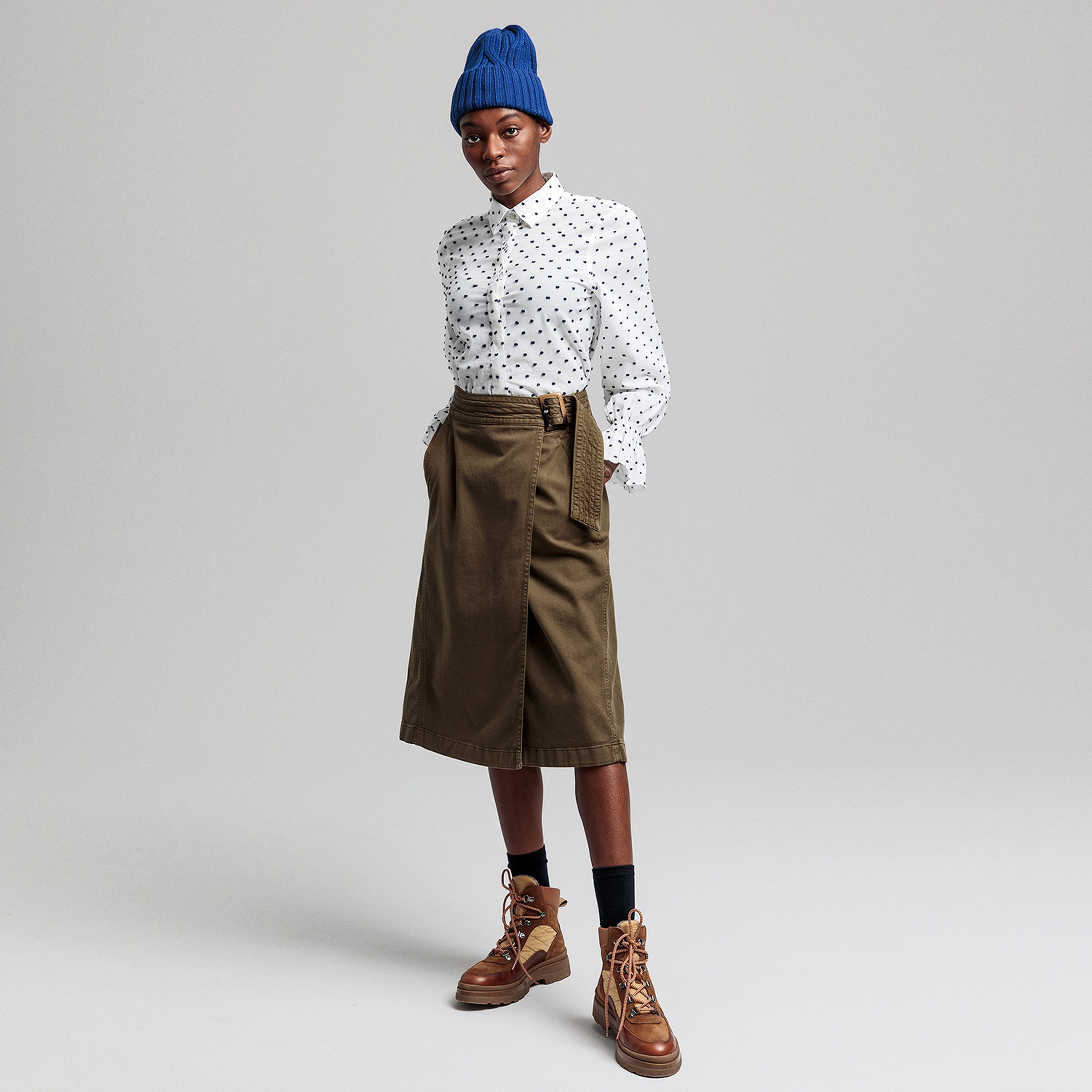 GANT Kadın Beyaz Regular Fit Gömlek