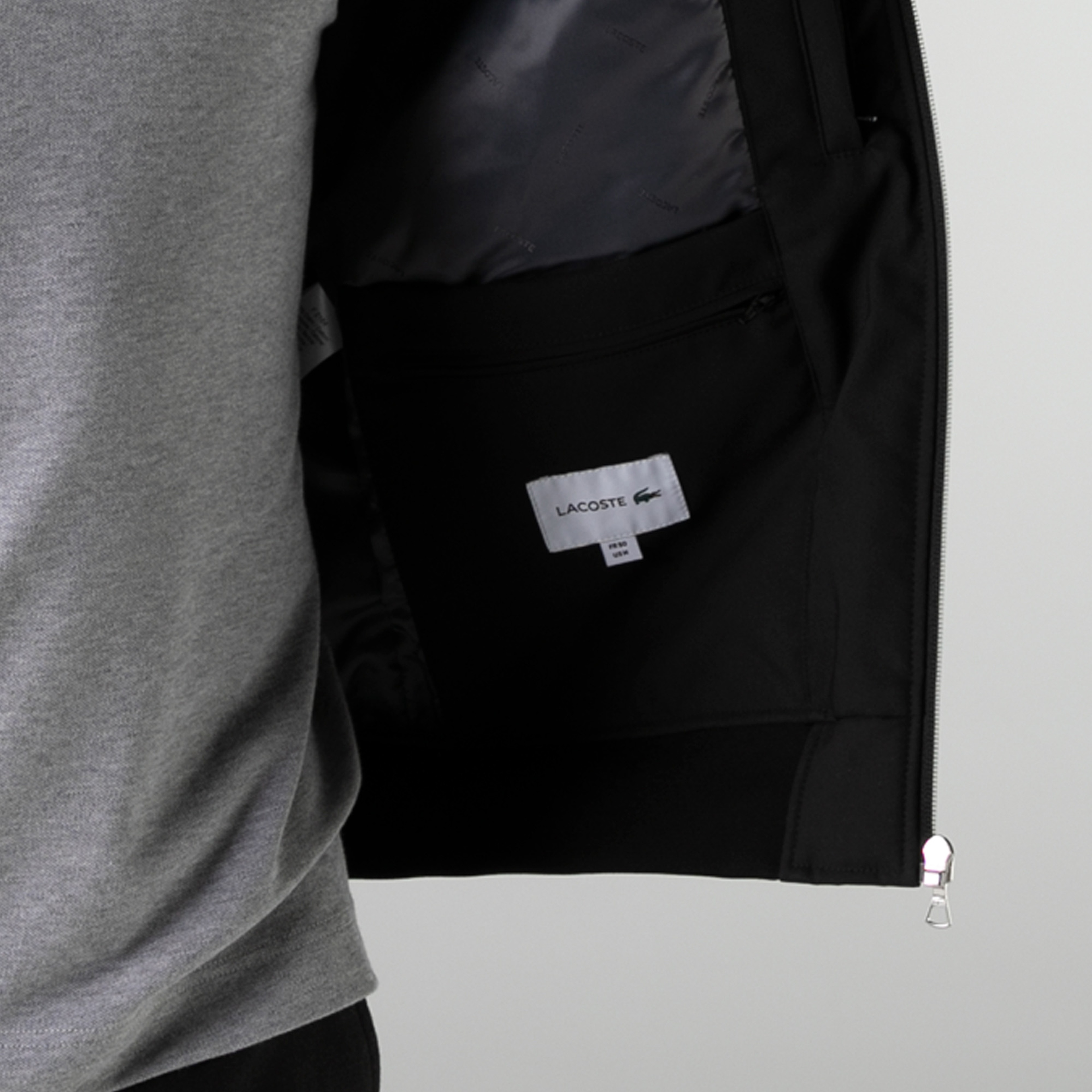 Lacoste Erkek Hakim Yaka Baskılı Siyah Mont