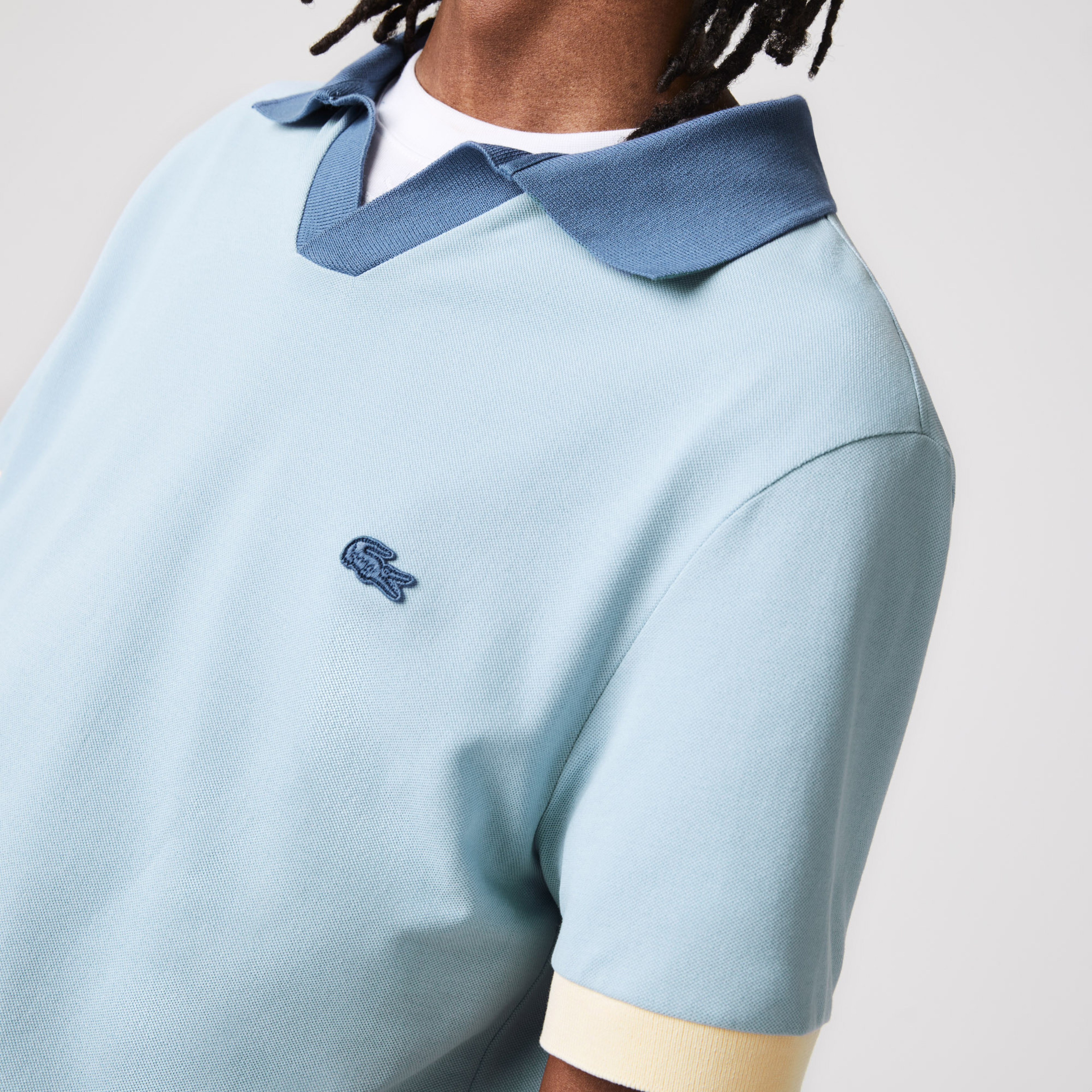 Lacoste Erkek Regular Fit V Yaka Mavi Polo