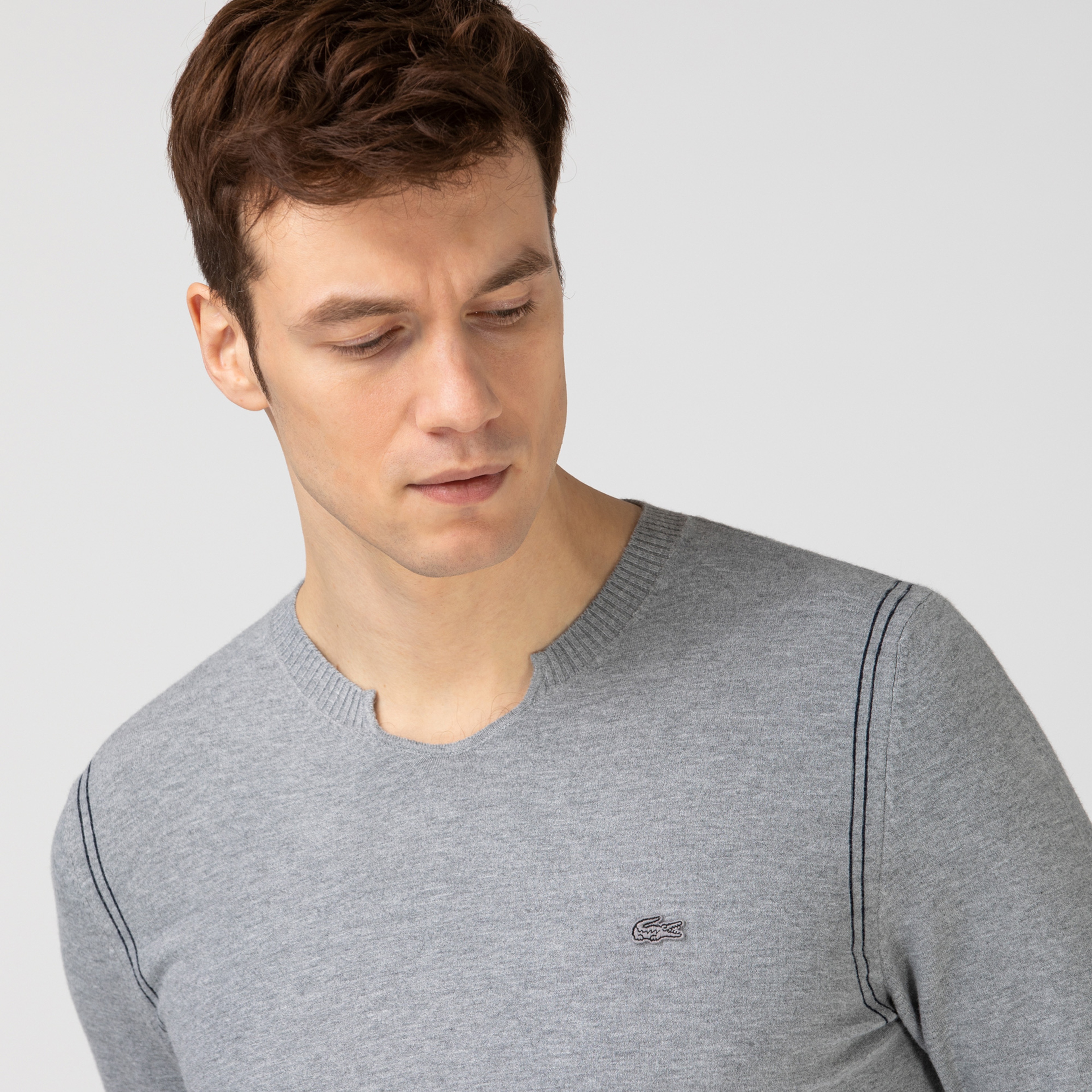 Lacoste Erkek V Yaka Gri Triko Kazak