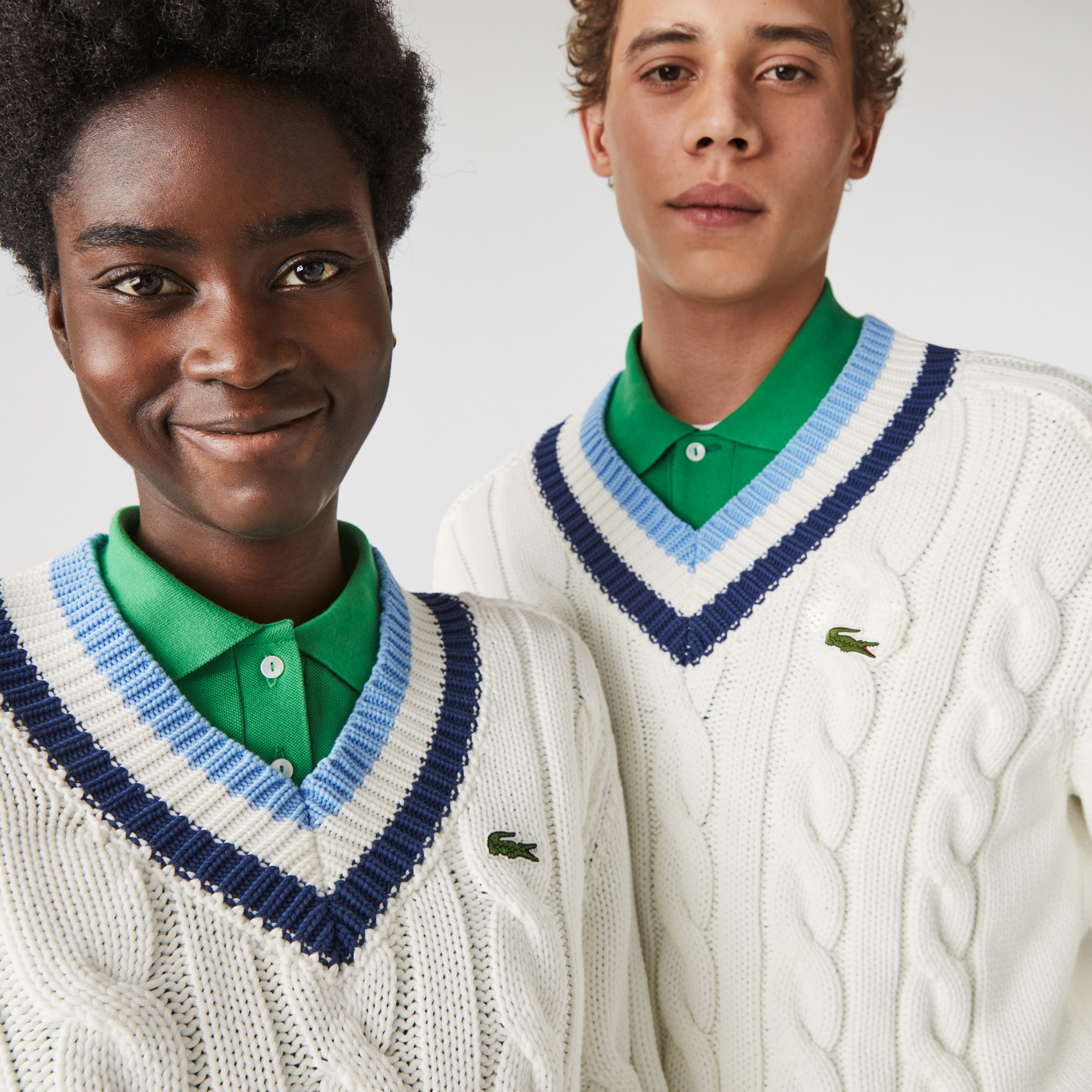 Lacoste Unisex V Yaka Desenli Beyaz Triko Kazak