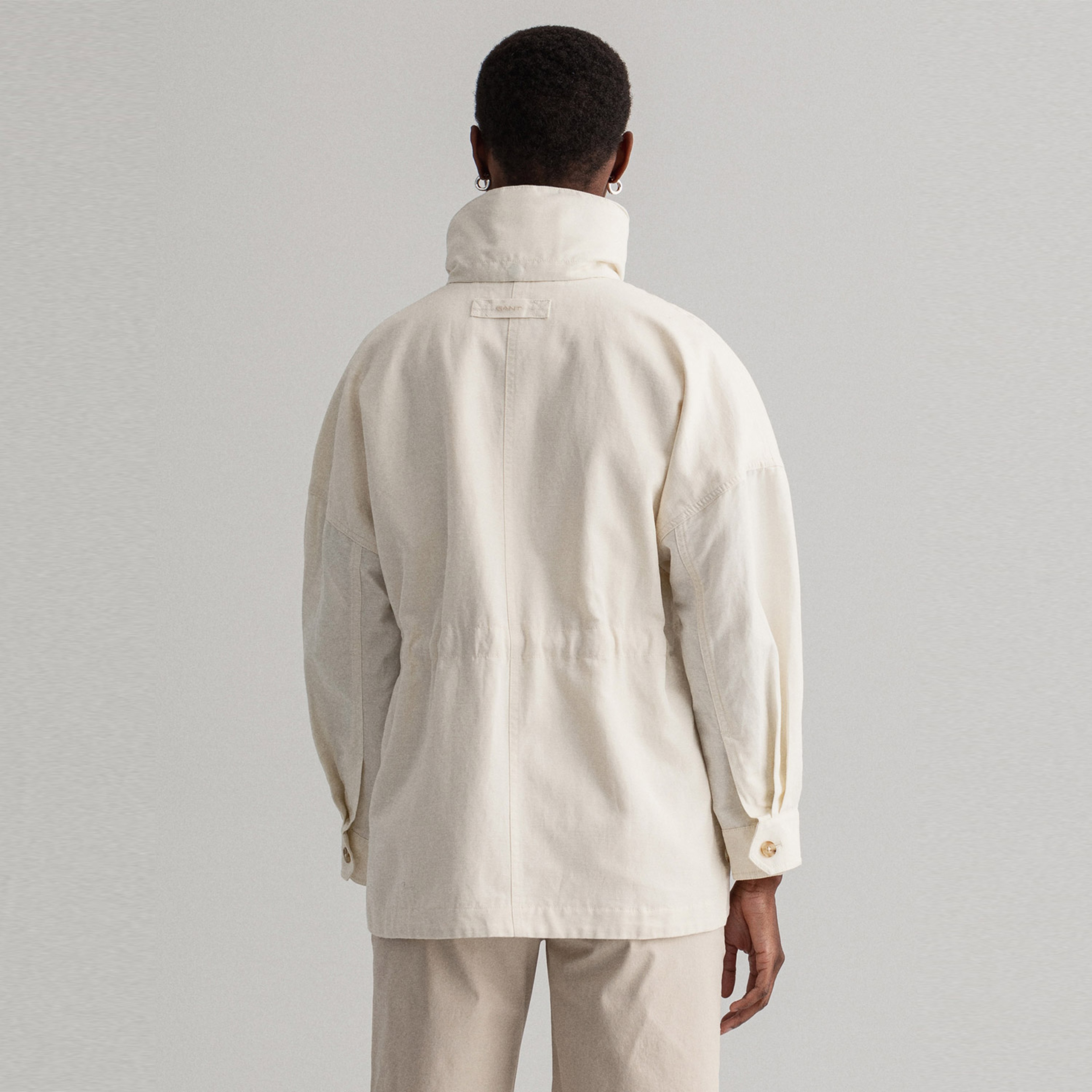 Gant Kadın Krem Mont