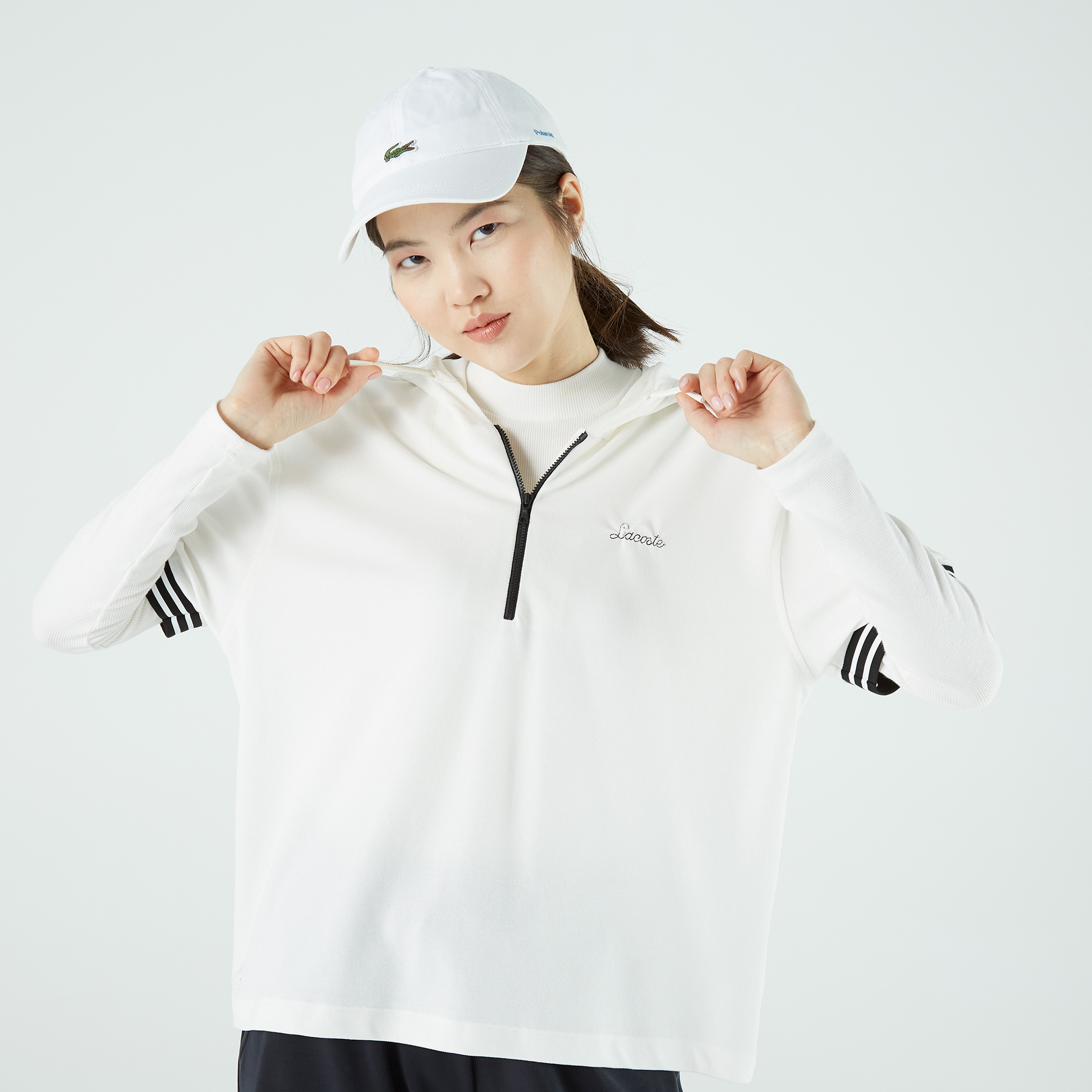Lacoste Kadın Loose Fit Kapüşonlu Beyaz Polo