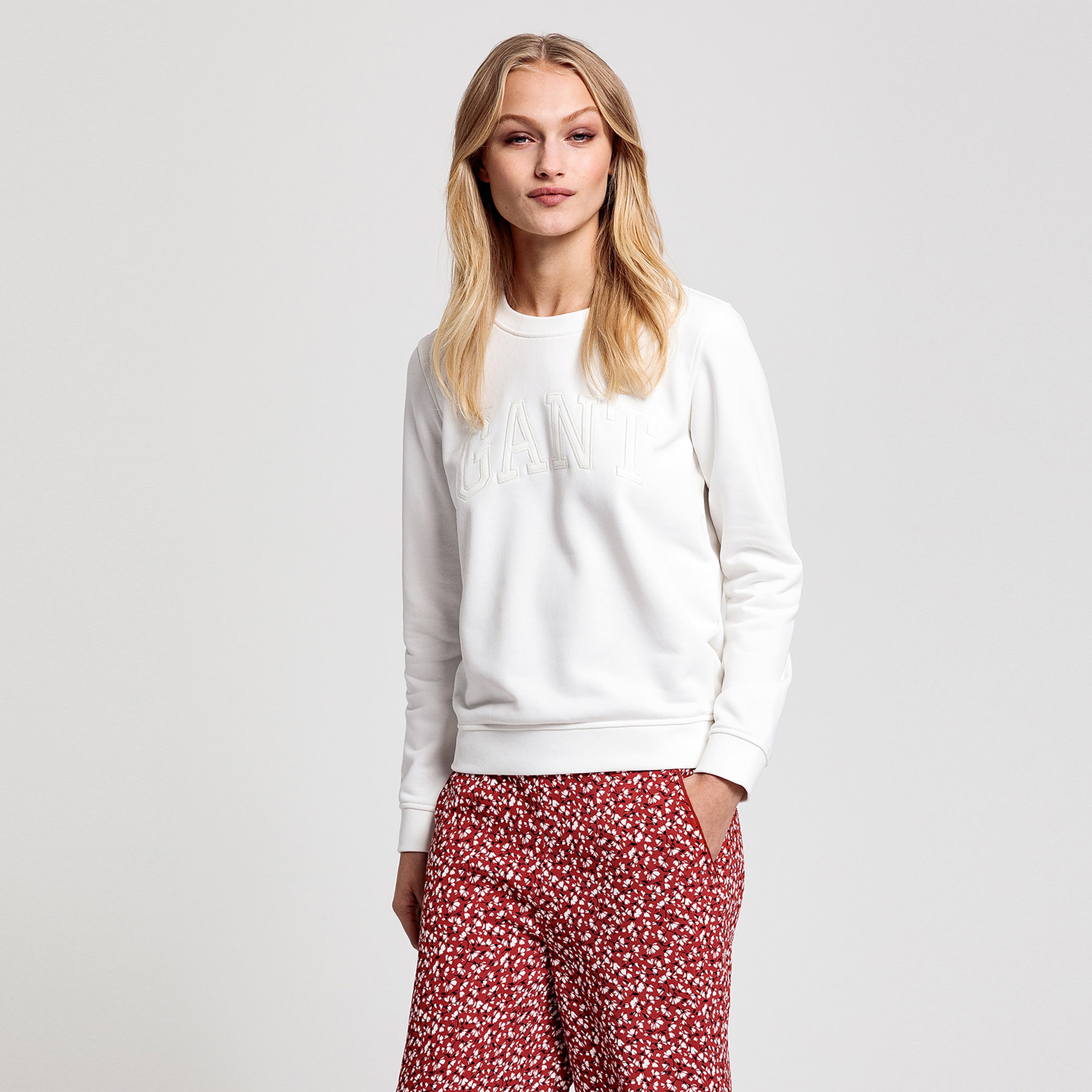 GANT Kadın Krem Sweatshirt