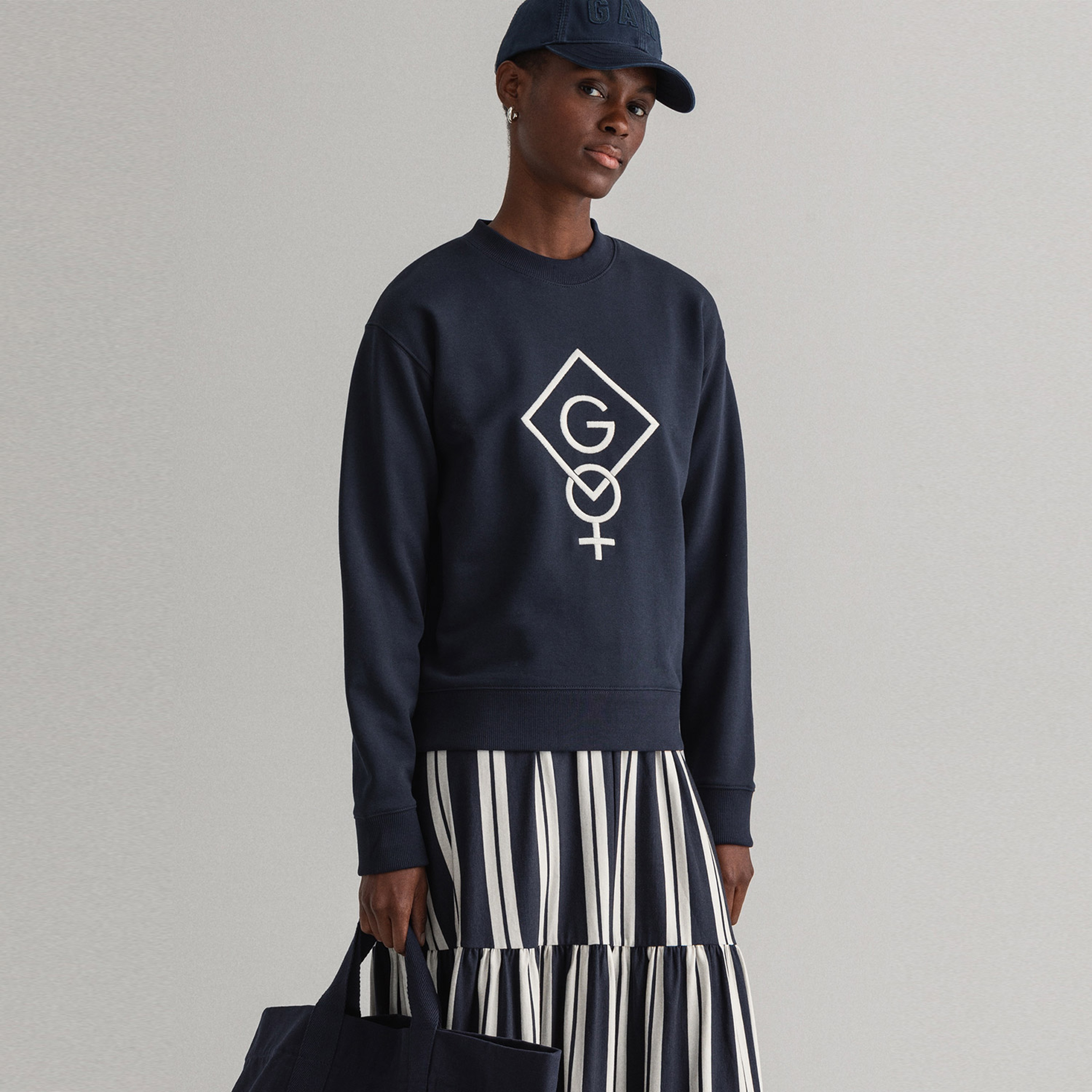 Gant Kadın Lacivert Sweatshirt