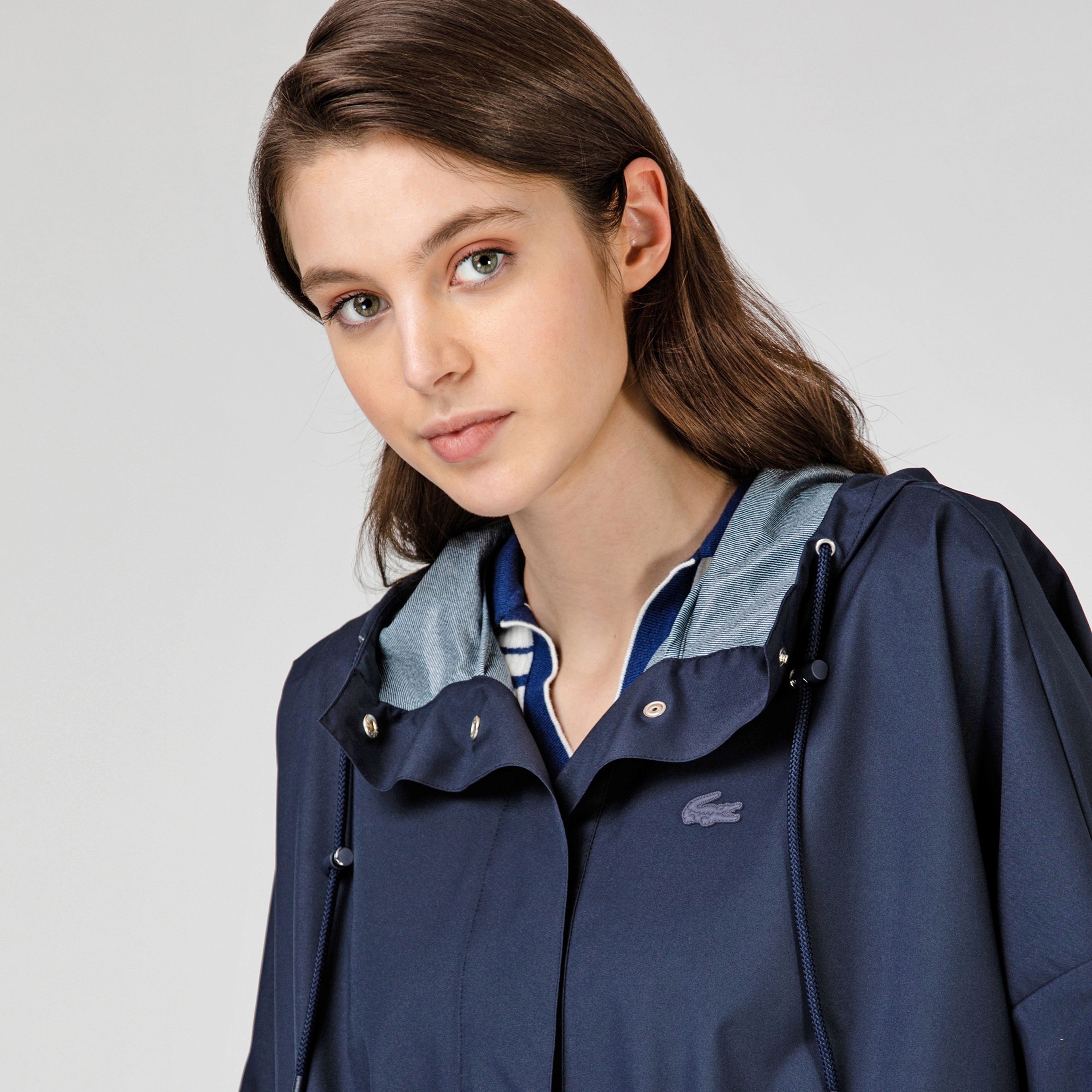 Lacoste Kadın Kapüşonlu Katlanabilir Lacivert Mont