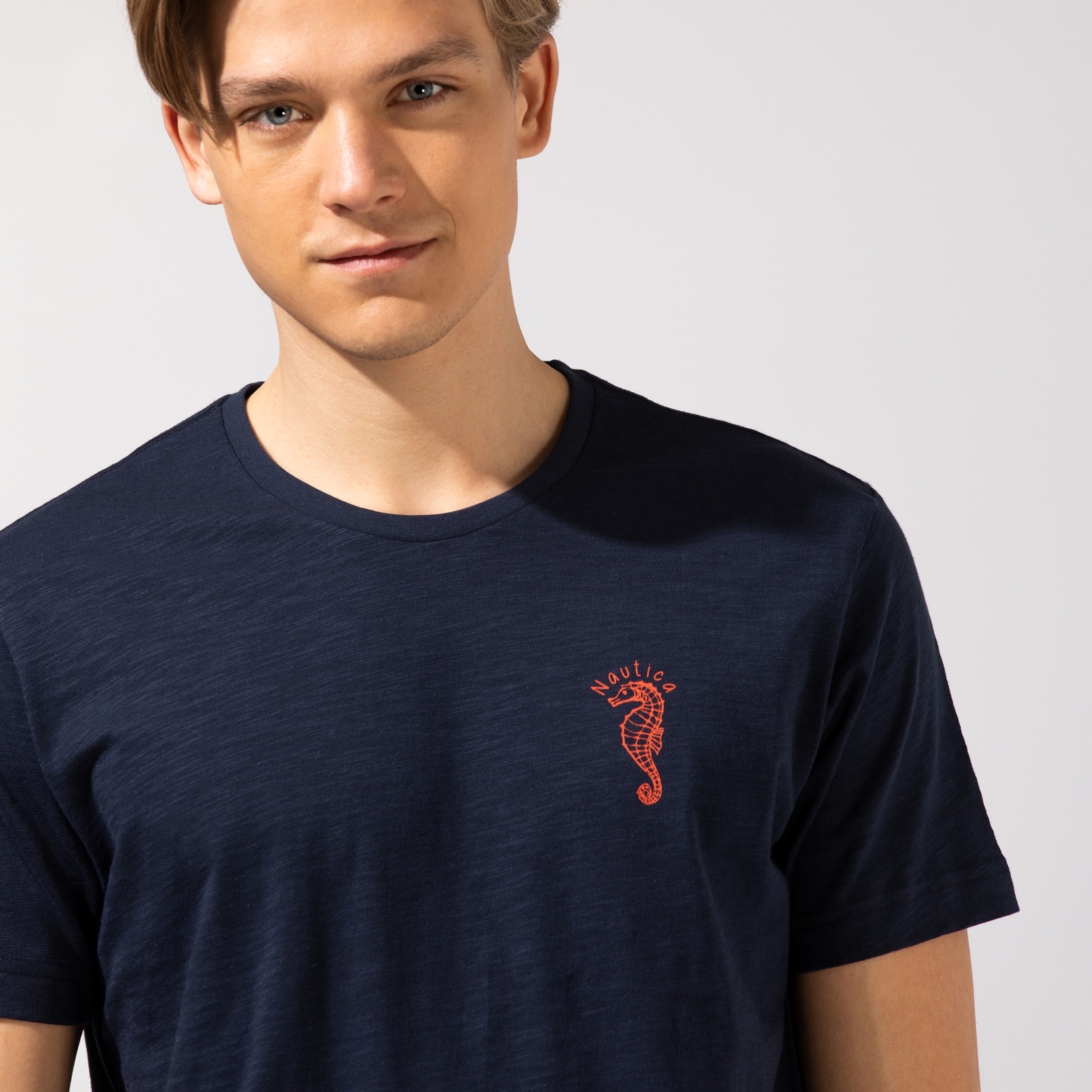 NAUTICA ERKEK LACİVERT BASKILI T-SHIRT