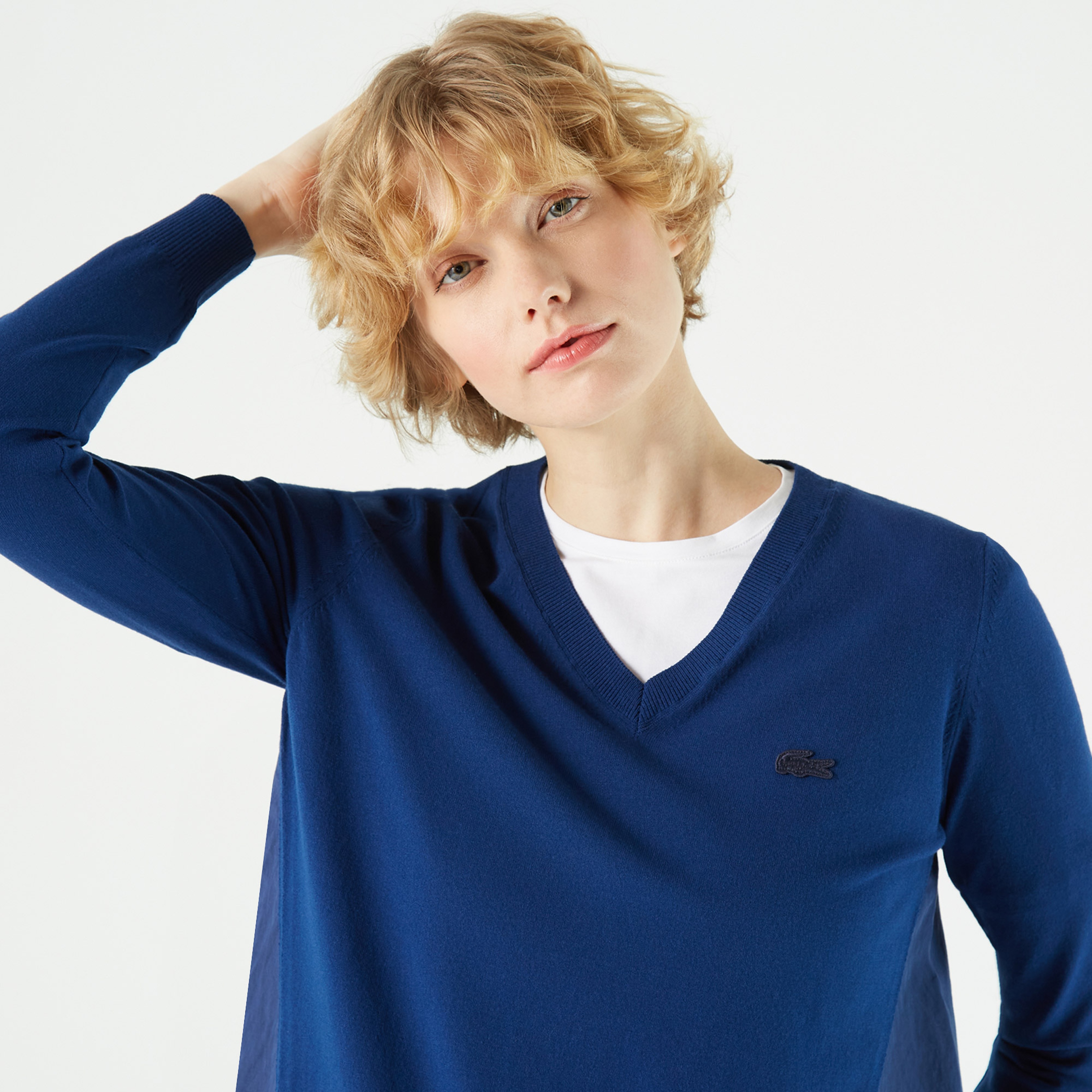 Lacoste Kadın V Yaka Renk Bloklu Lacivert Kazak
