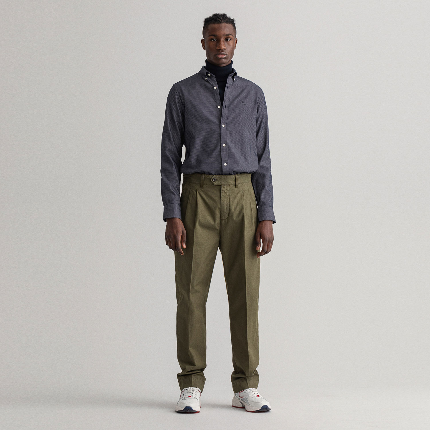 GANT Erkek Gri Slim Fit Düğmeli Yaka Gömlek