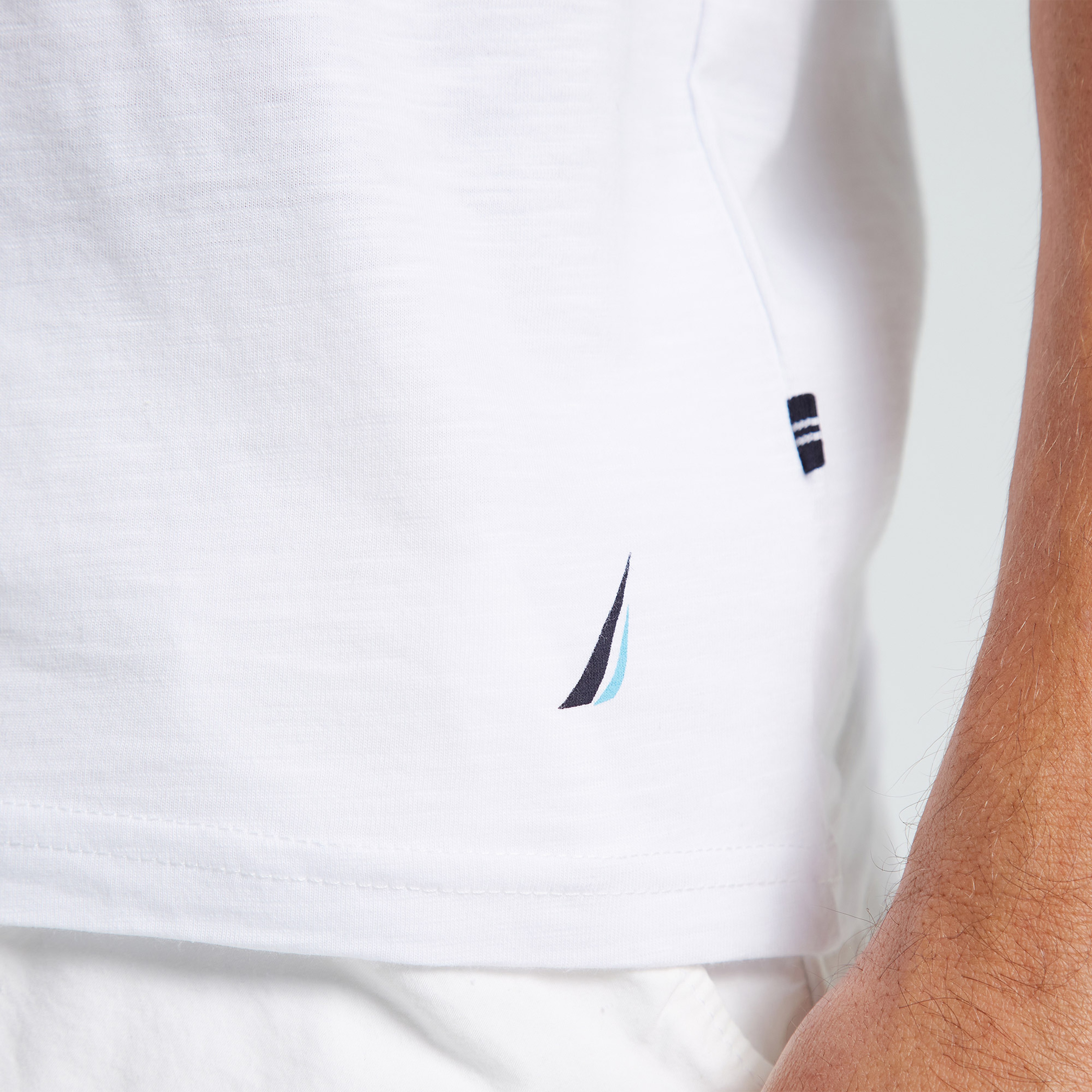 NAUTICA ERKEK BEYAZ STANDART FIT KISA KOLLU T-SHIRT