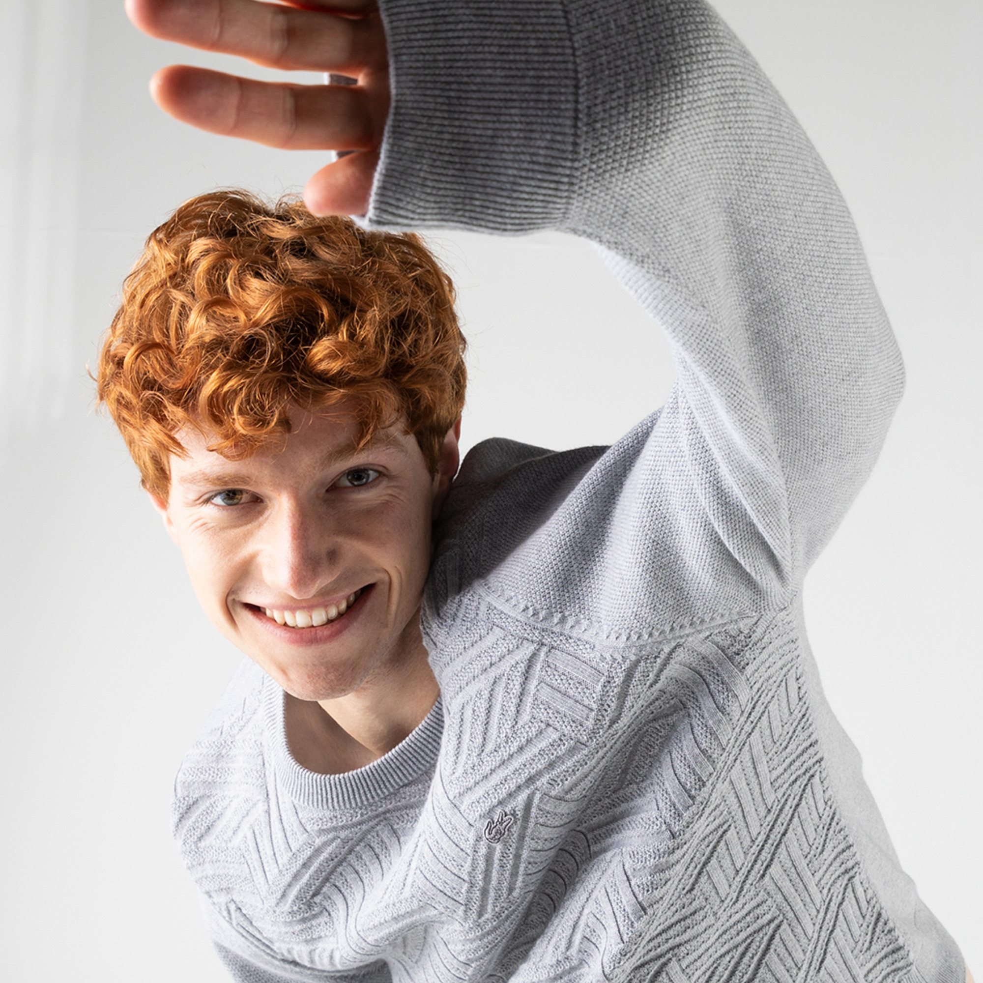 Lacoste Erkek Regular Fit Bisiklet Yaka Desenli Gri Kazak