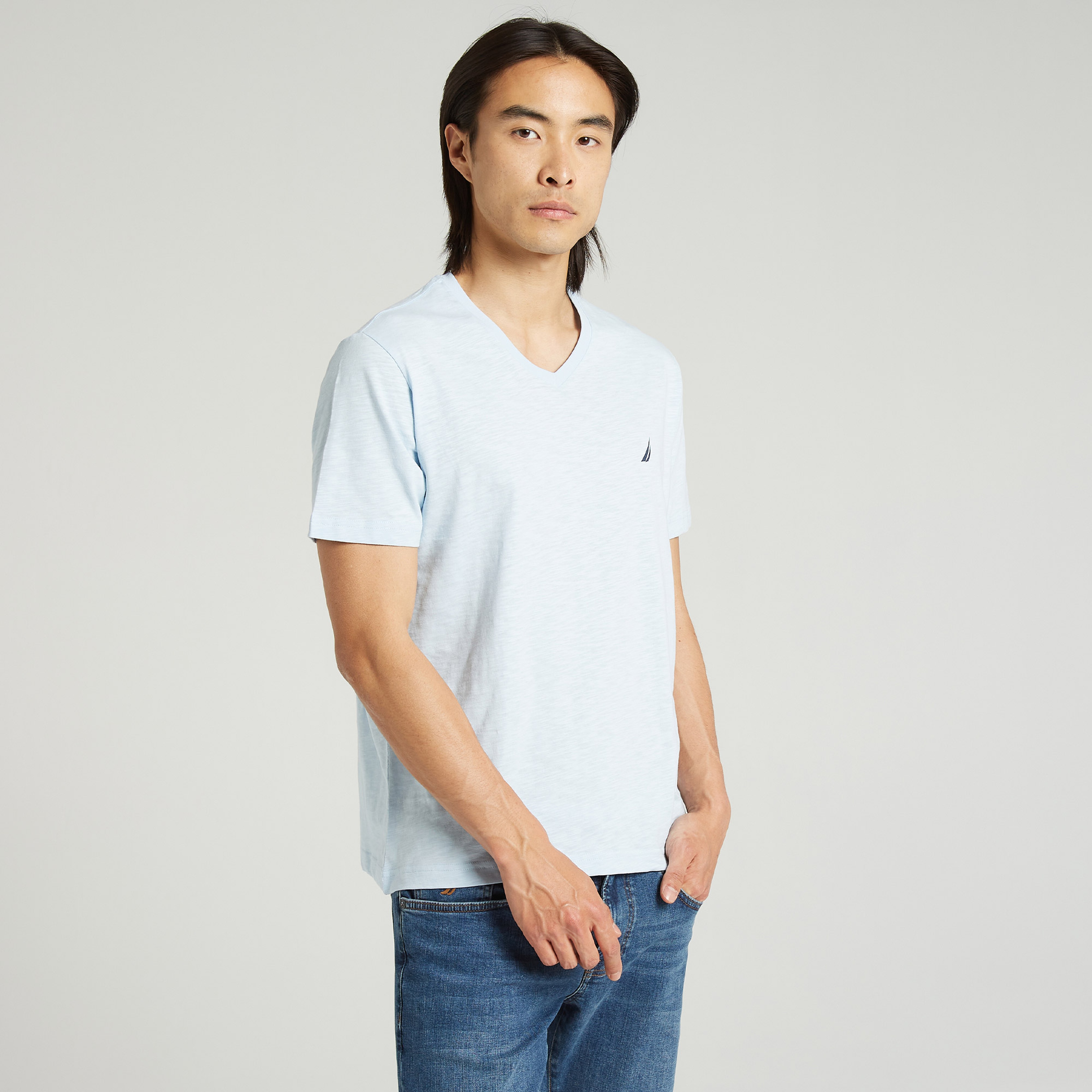 NAUTICA ERKEK MAVİ KISA KOLLU V YAKA FLAMLI SLIM FIT T-SHIRT