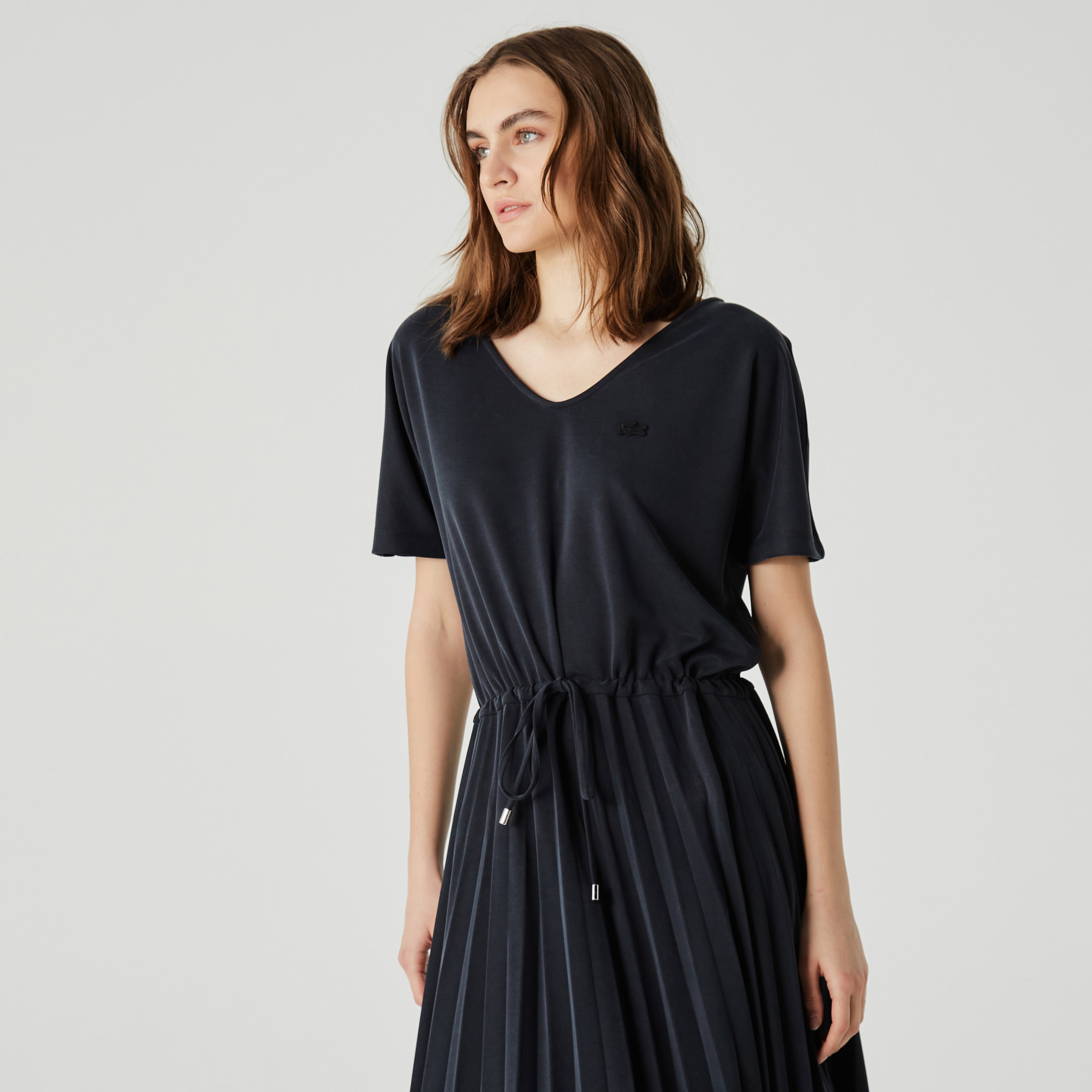 Lacoste Kadın Loose Fit Kısa Kollu V Yaka Siyah Elbise