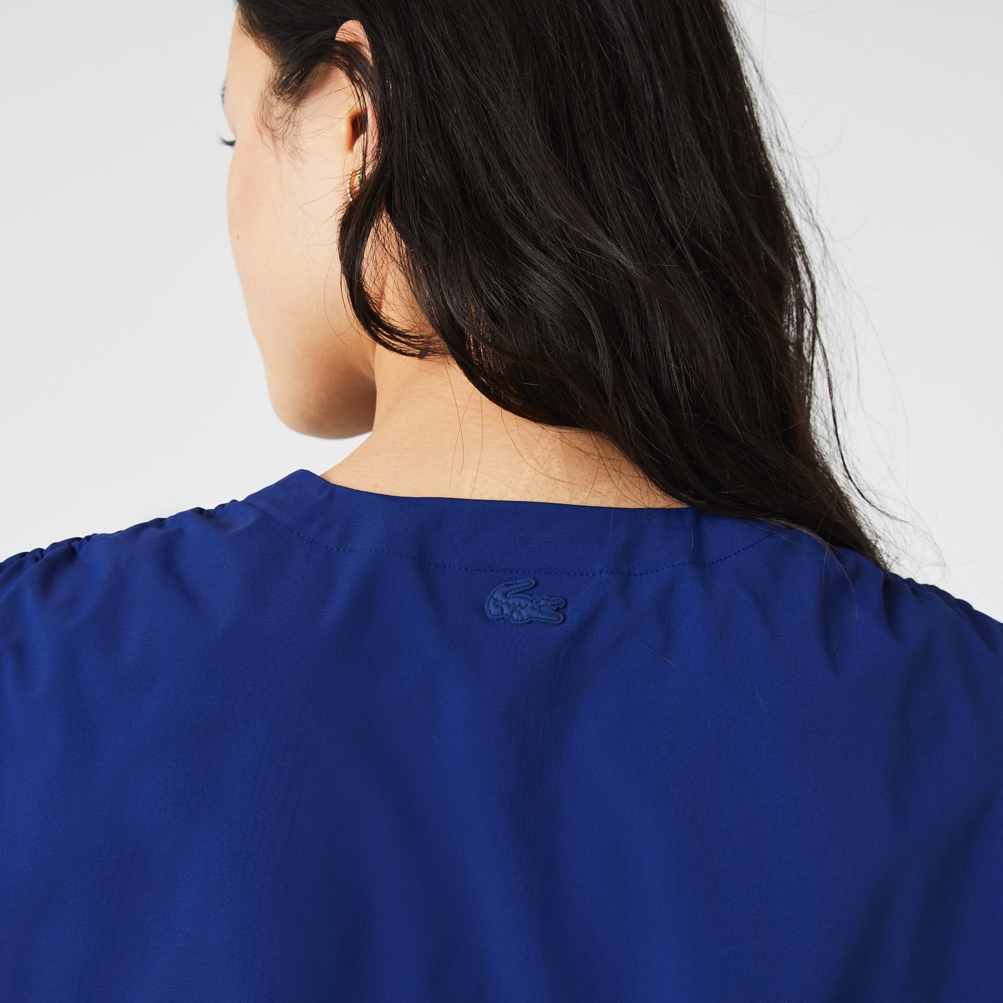 Lacoste Kadın Relaxed Fit Kısa Kollu V Yaka Lacivert Gömlek