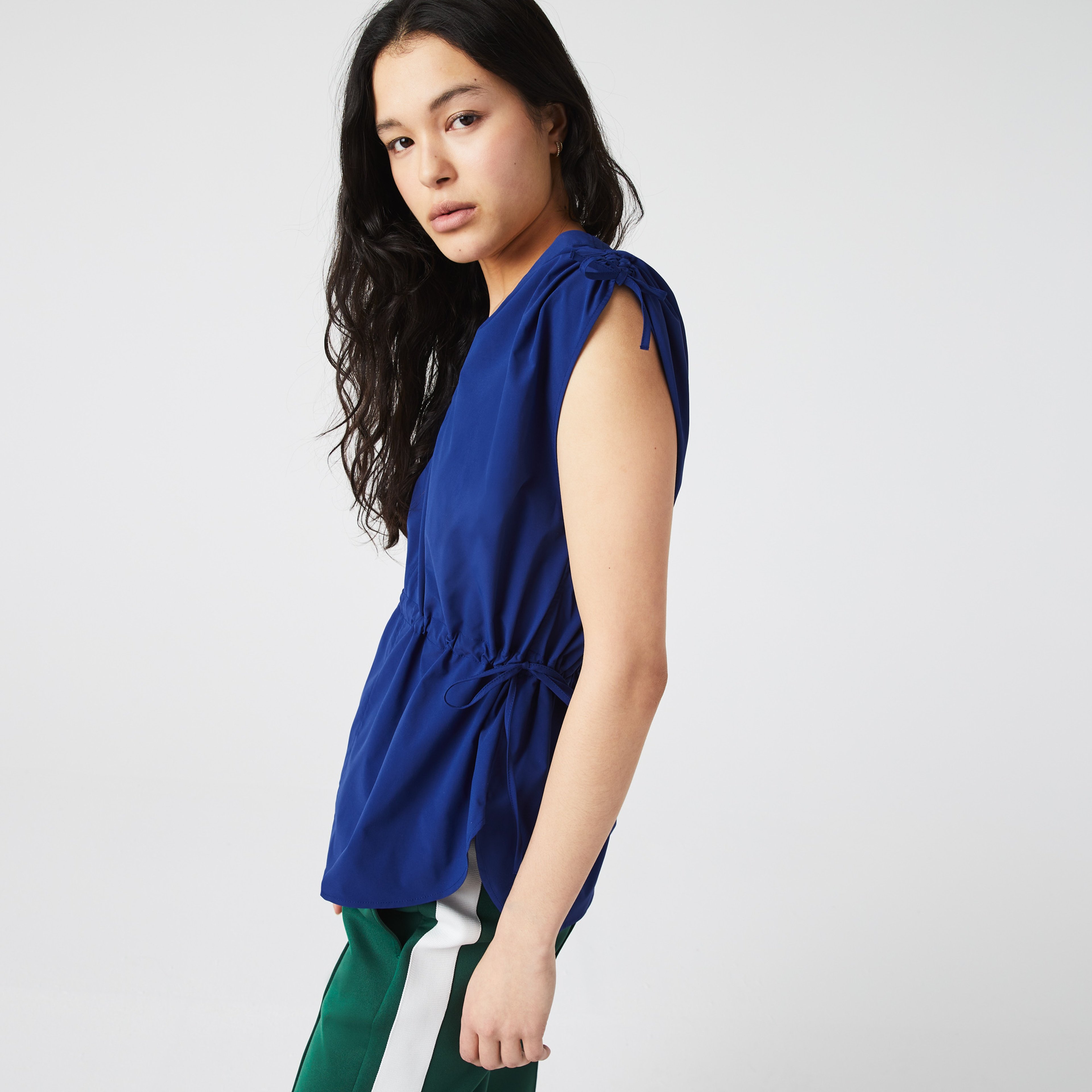 Lacoste Kadın Relaxed Fit Kısa Kollu V Yaka Lacivert Gömlek