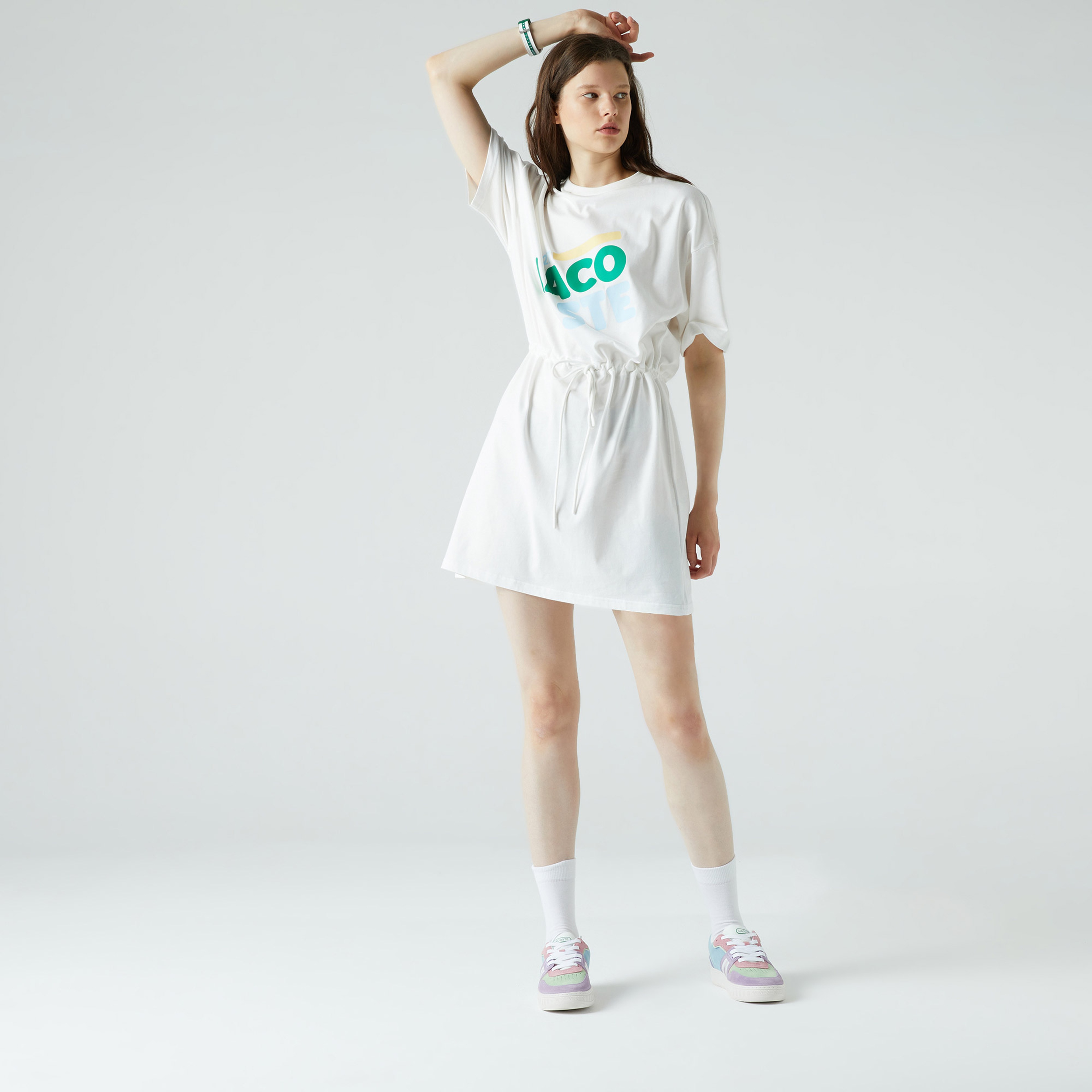 Lacoste Kadın Loose Fit Kısa Kollu Bisiklet Yaka Baskılı Beyaz Yeşil Ev Elbisesi