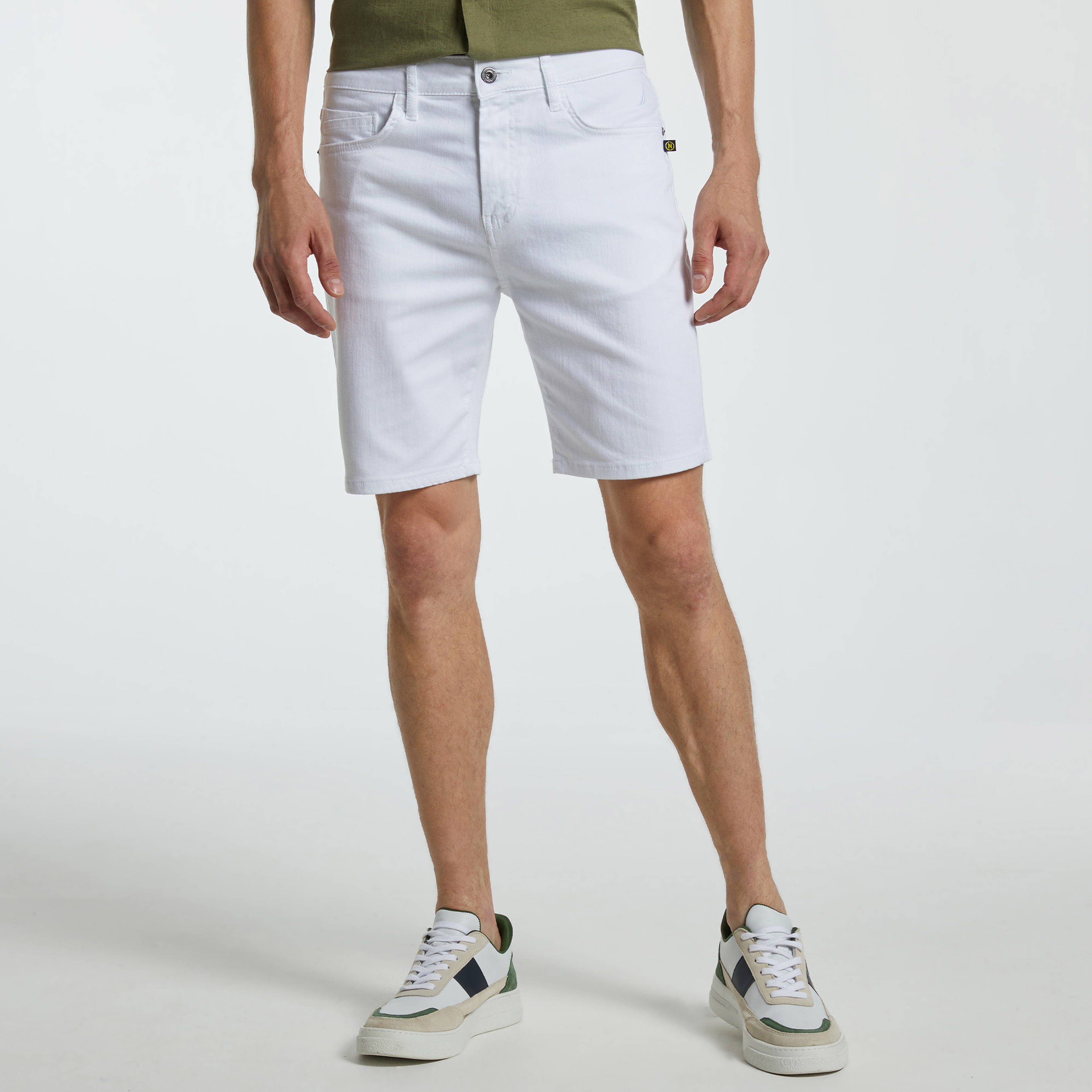 NAUTICA ERKEK BEYAZ SLIM FIT BERMUDA ŞORT