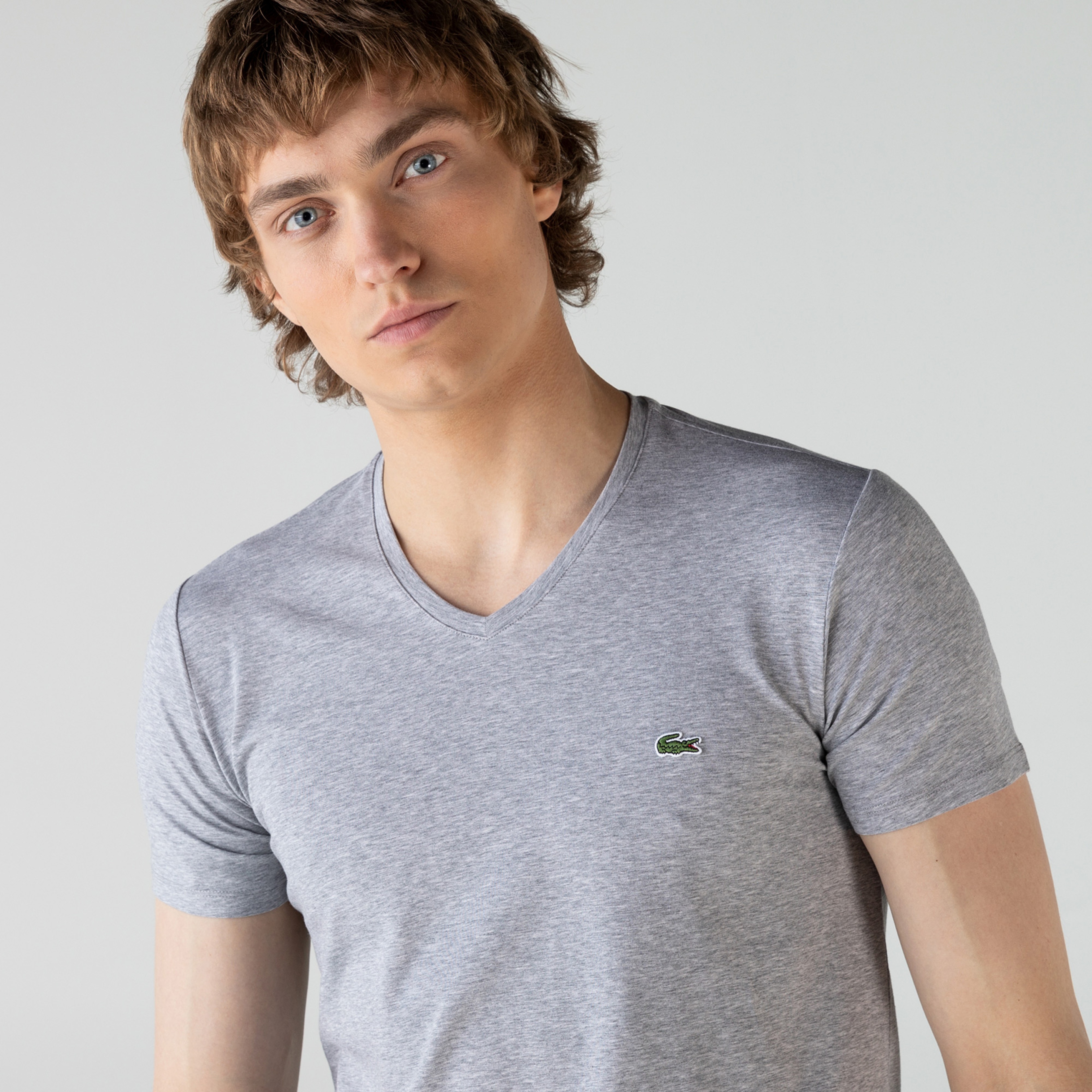 Lacoste Erkek V Yaka Gri T-Shirt