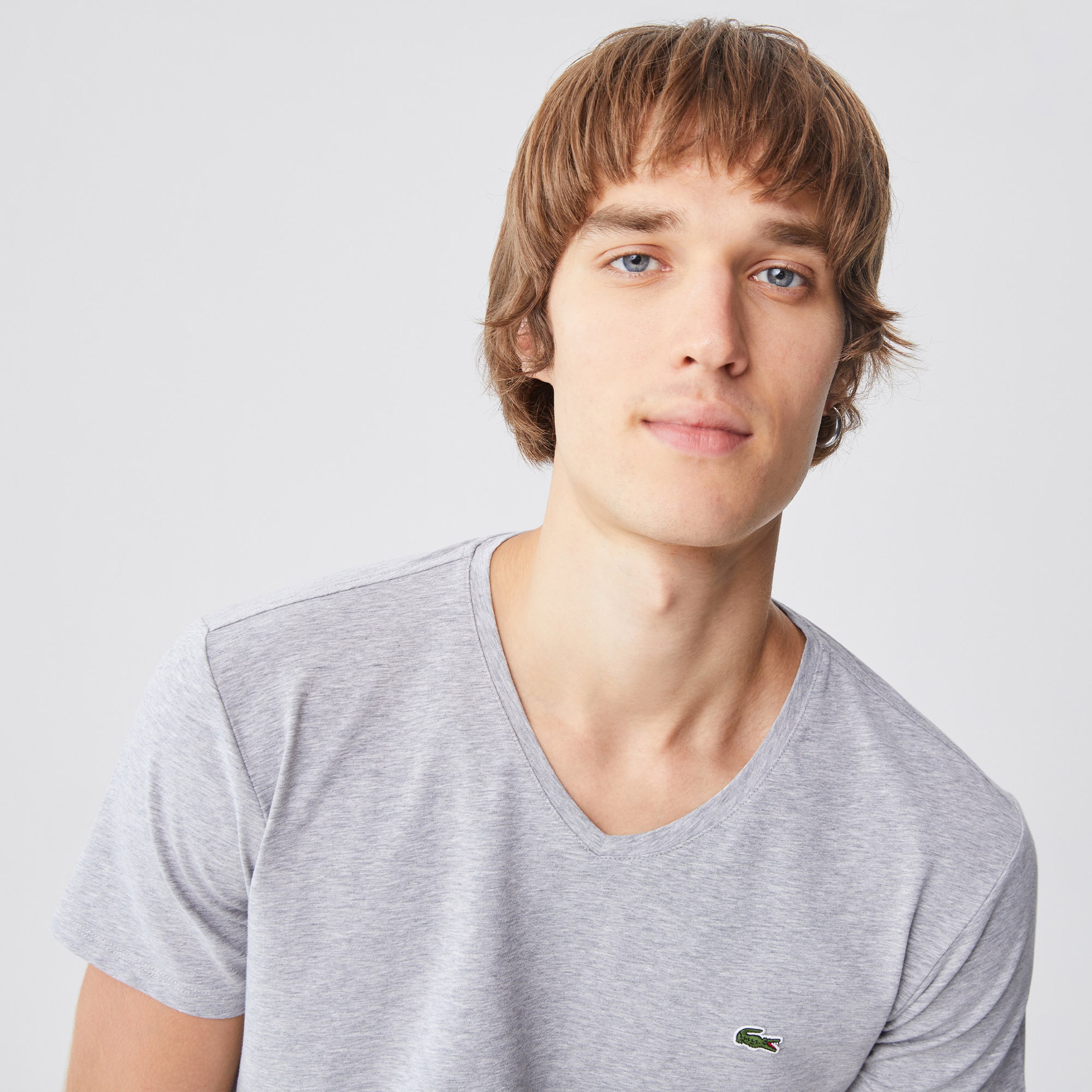 Lacoste Erkek V Yaka Gri T-Shirt