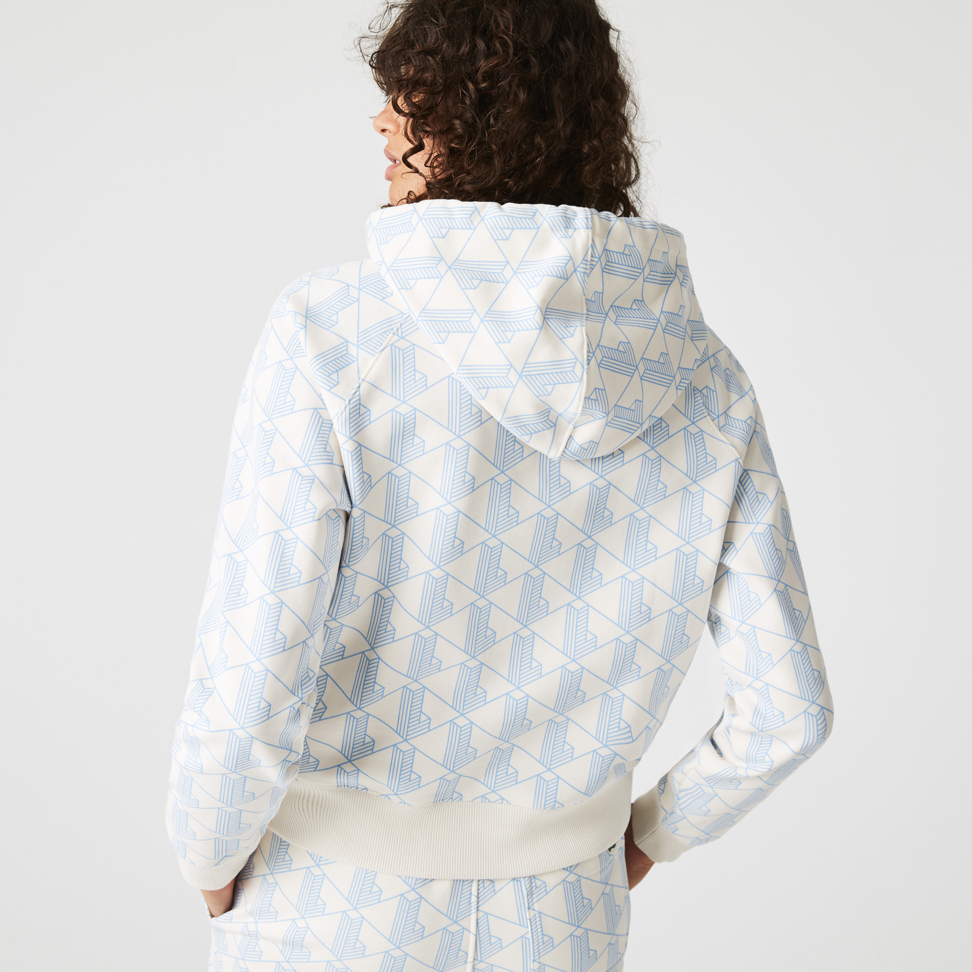 Lacoste L!VE Kadın Relaxed Fit Kapüşonlu Desenli Açık Mavi Sweatshirt