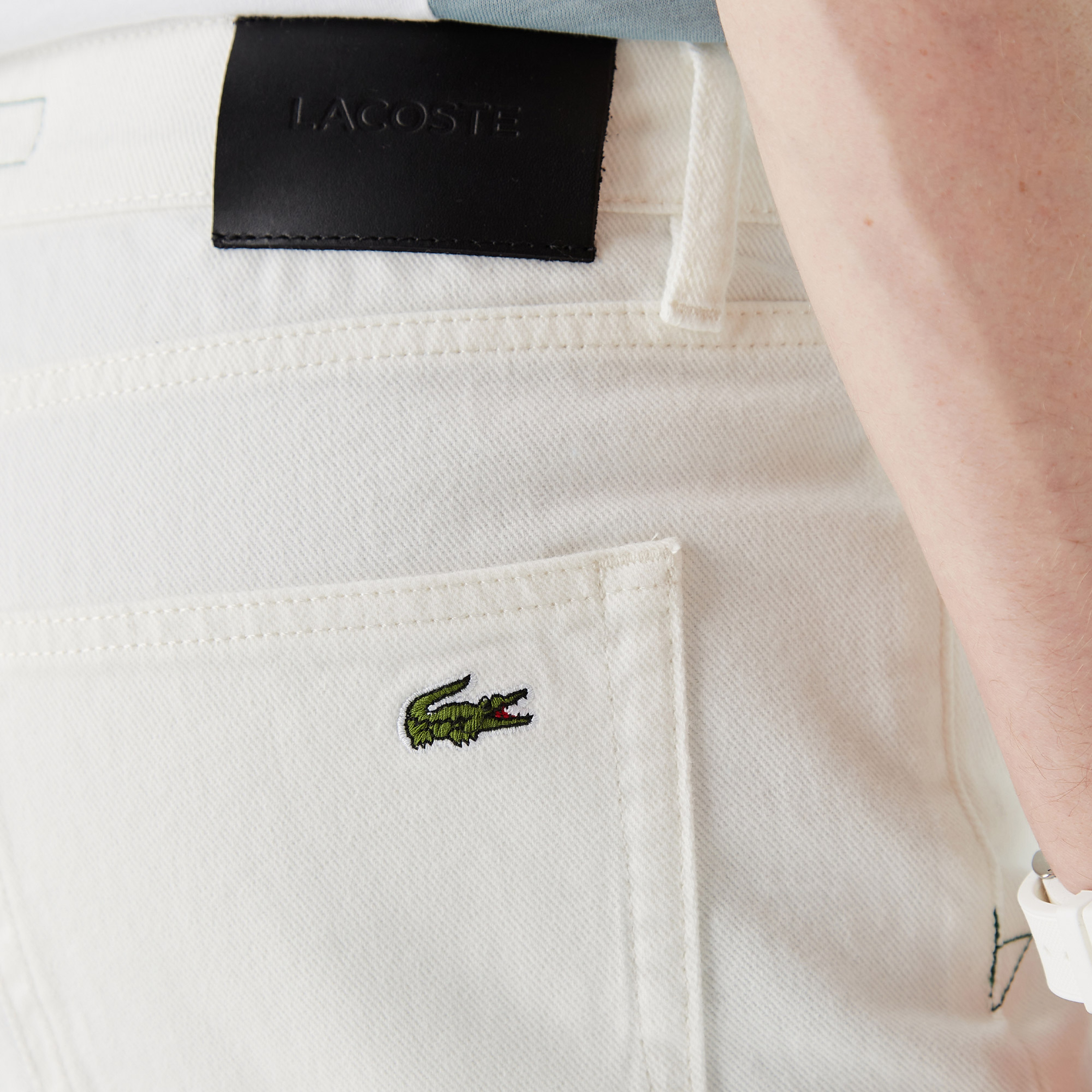 Lacoste Erkek Slim Fit Beyaz Bermuda